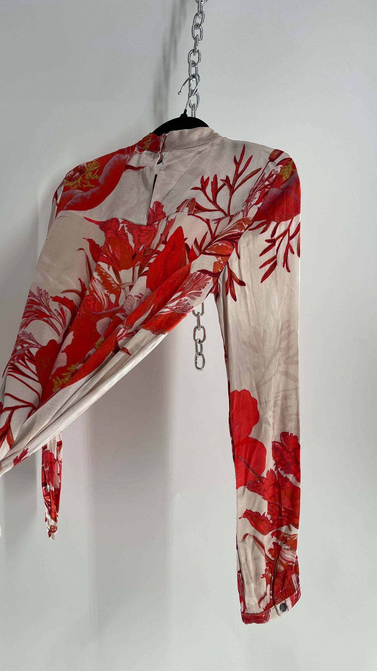 KAREN BY SIMONSEN Silky Champagne and Red Floral Patterned Balloon Sleeve Blouse (34)
