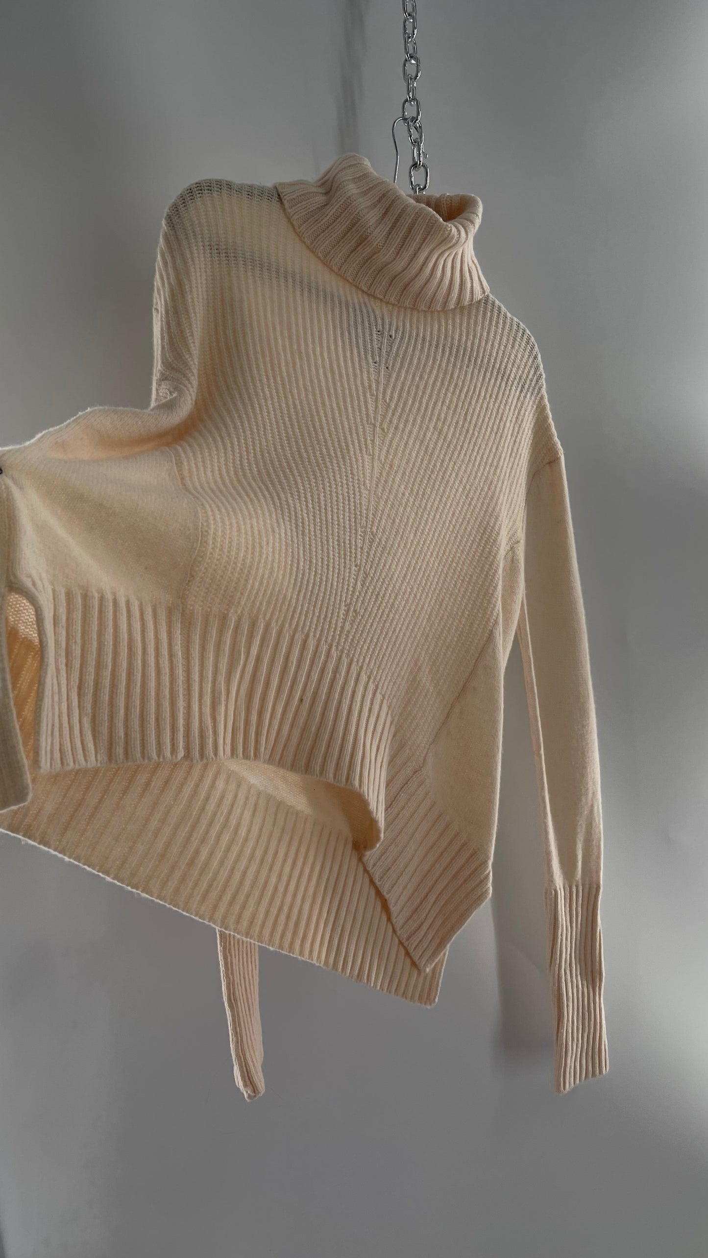 MOTH Anthropologie 80% Wool Ivory Off White Knit Turtle Neck Sweater (Small)