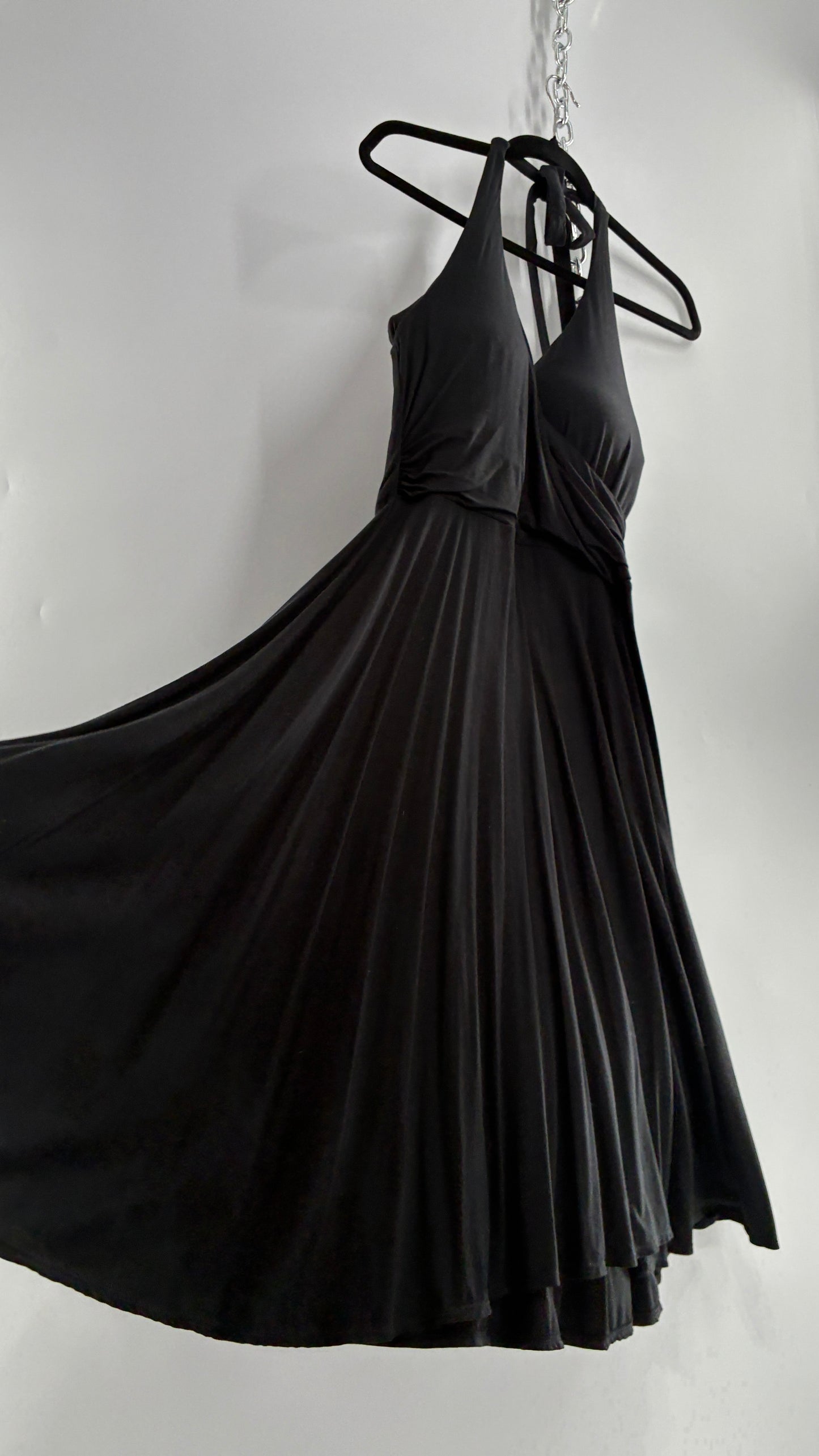 Rare Vintage Victoria’s Secret Black Jersey Knit Halter Voluminous Dress with Built in Padded Bra (34C)