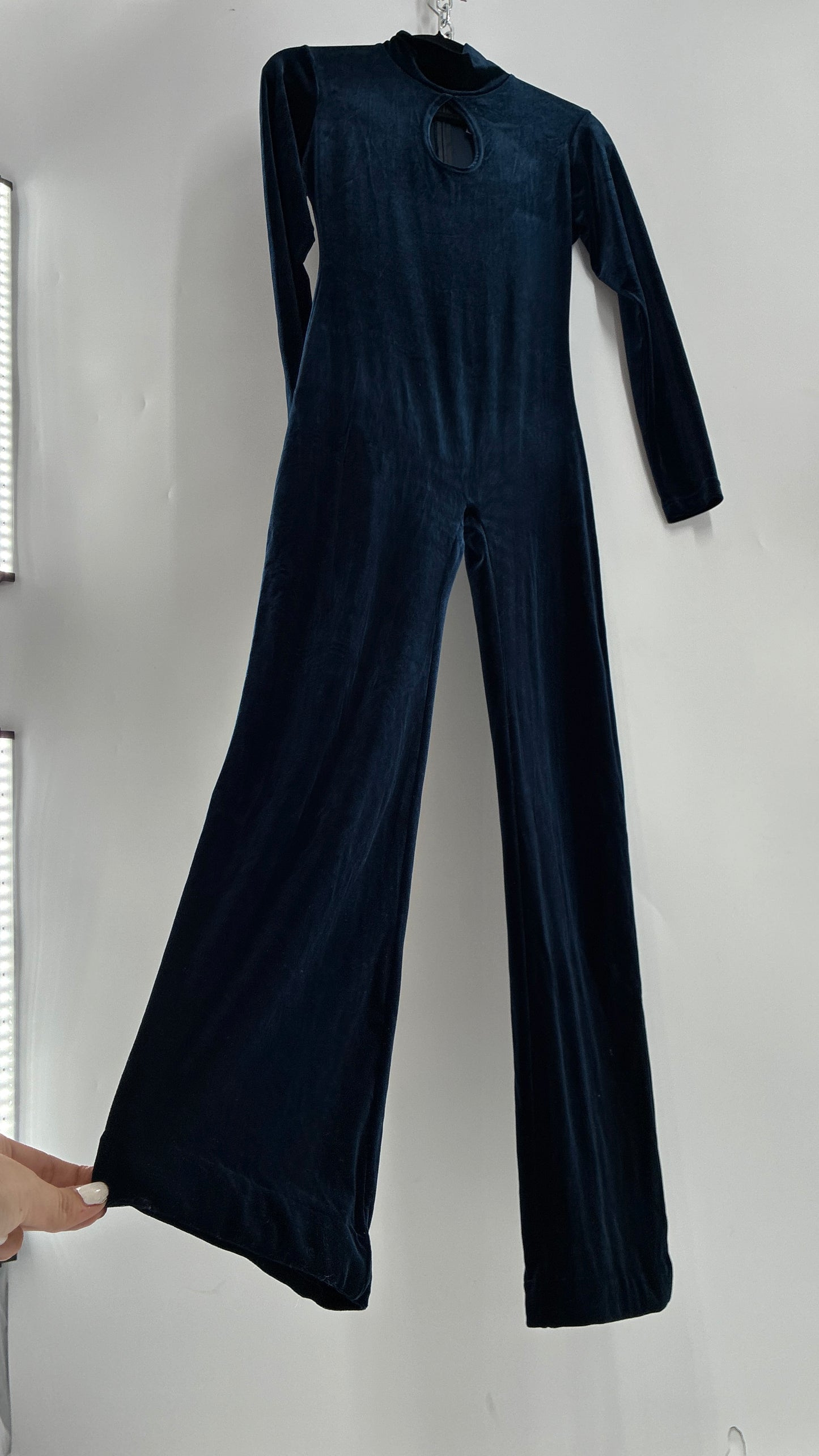 Vintage 1990s MODA INTERNATIONAL Midnight/Navy Blue Jumpsuit with Cut Out Keyhole Detail (Small)