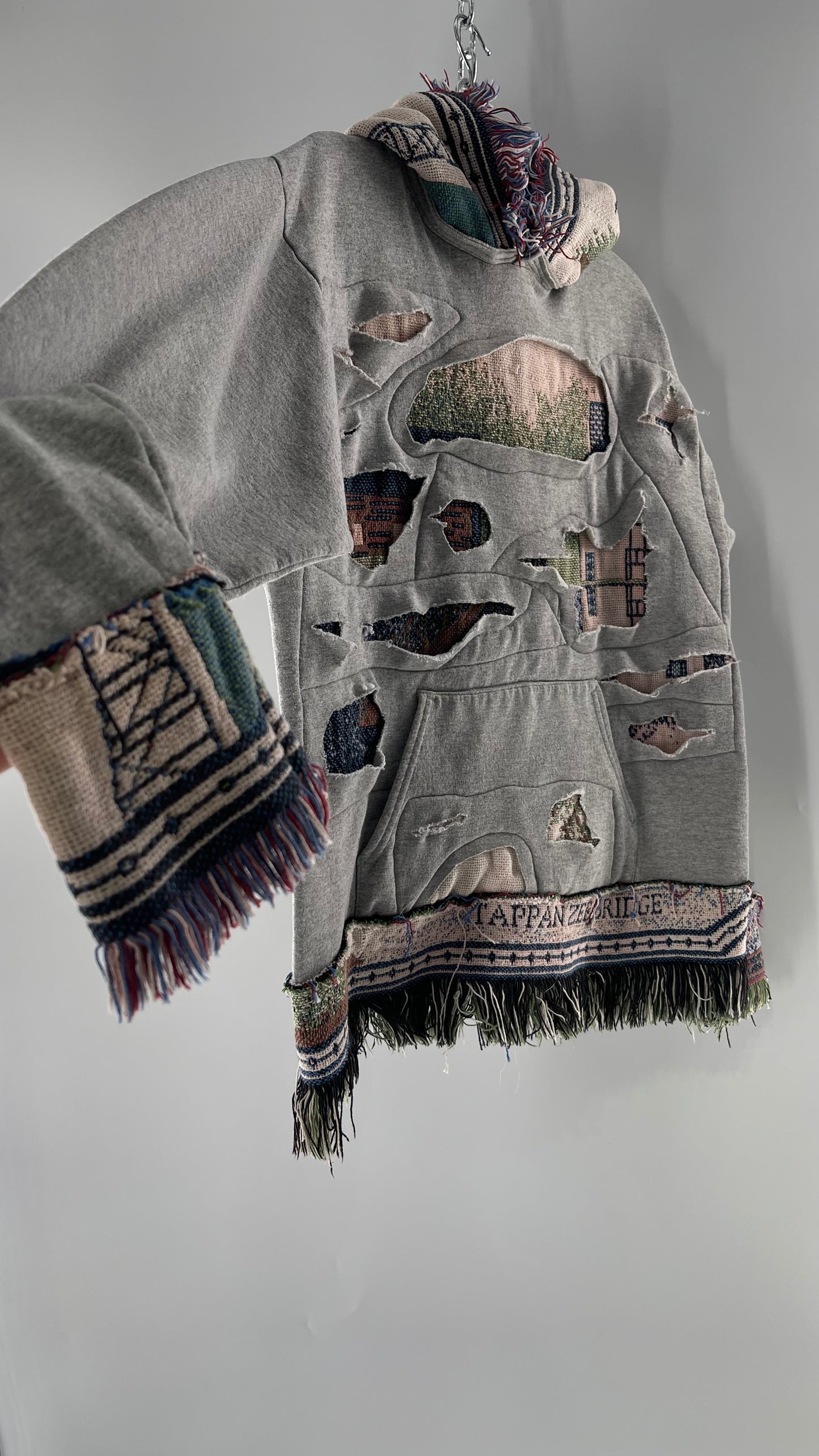 CUSTOM NY Tappanzee Rugged Distressed Blanket Hoodie with Coloration Gradient (S/M)