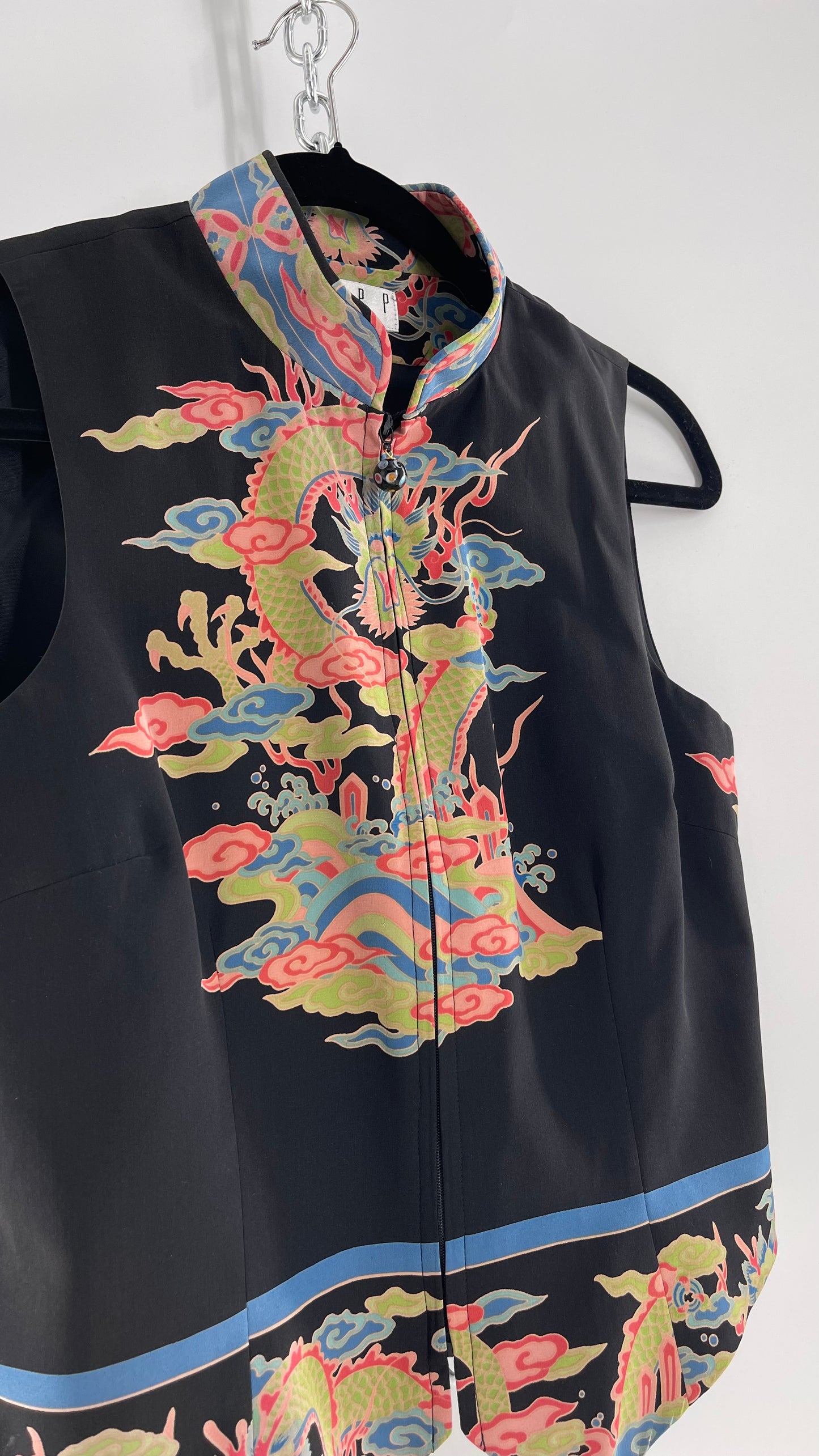 Vintage 1990s TAPP NEW YORK 100% Dragon Graphic Zip Front Crop Sleeveless Vest Top Silk (Medium)