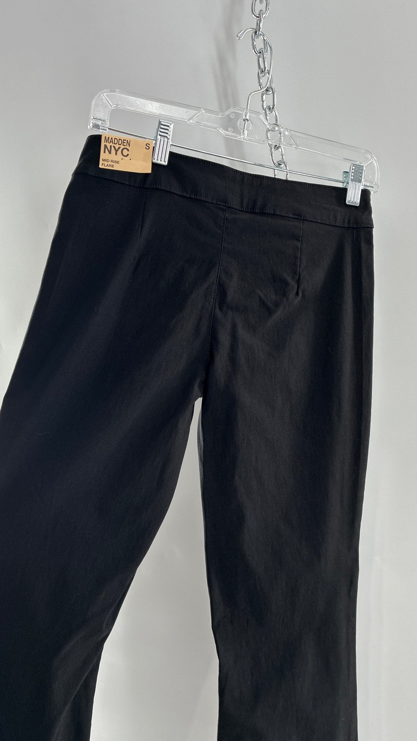 Deadstock Vintage MADDEN NYC Stretchy Black Mid Rise Flare (Small)