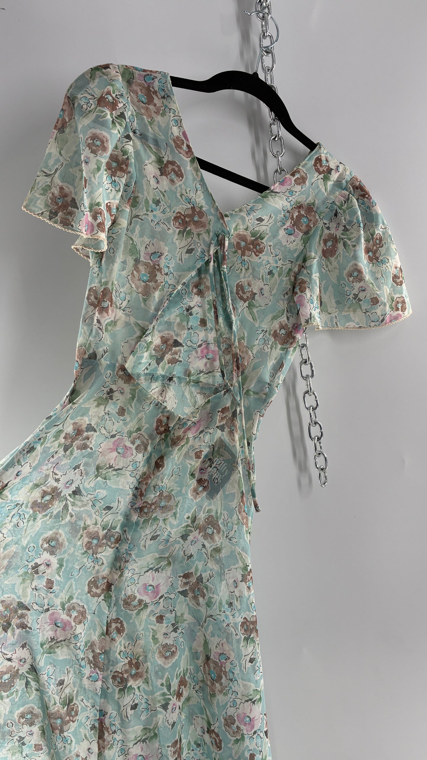 Handmade Vintage PLAIN JANE 1970s Voluminous Floral Gown with Bust Detail and Open Back (XS)