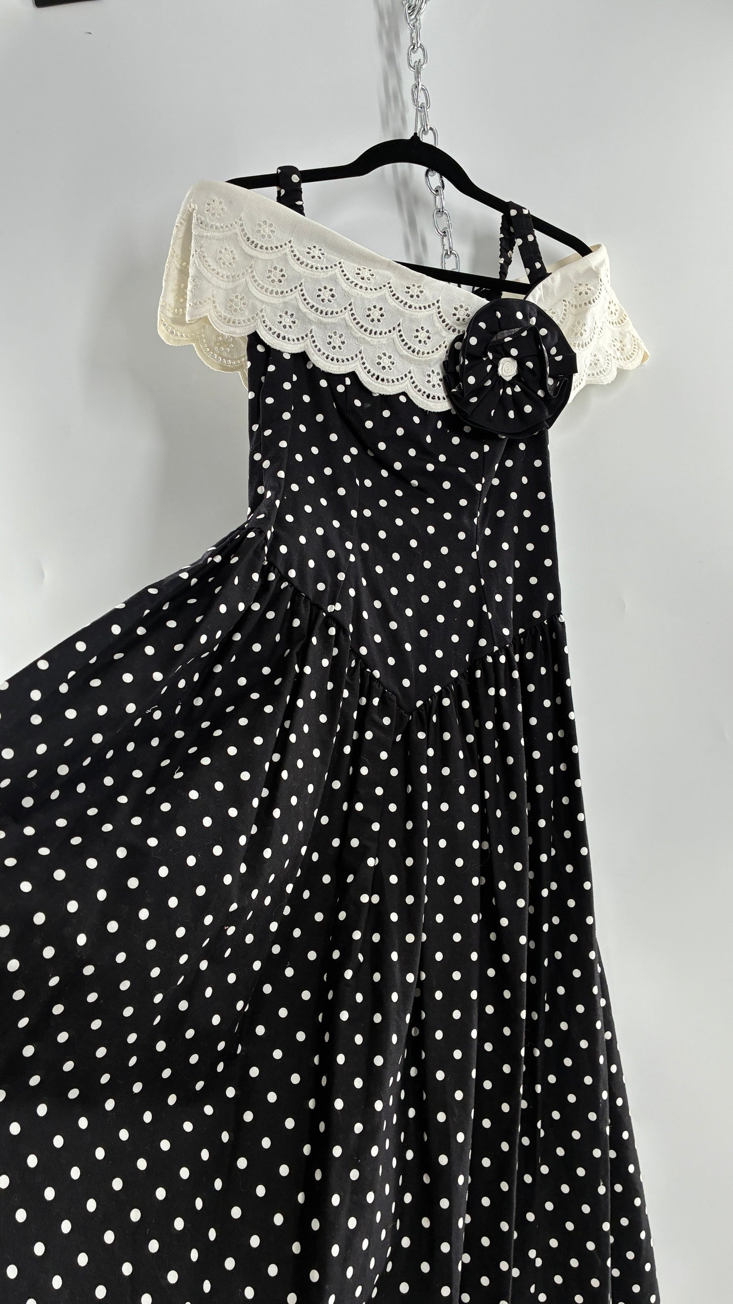 Vintage Handmade Black and White Polka Dot Pointed Waistline Gown with Off the Shoulder Stiff Lace Straps and Rosette Detail (8)