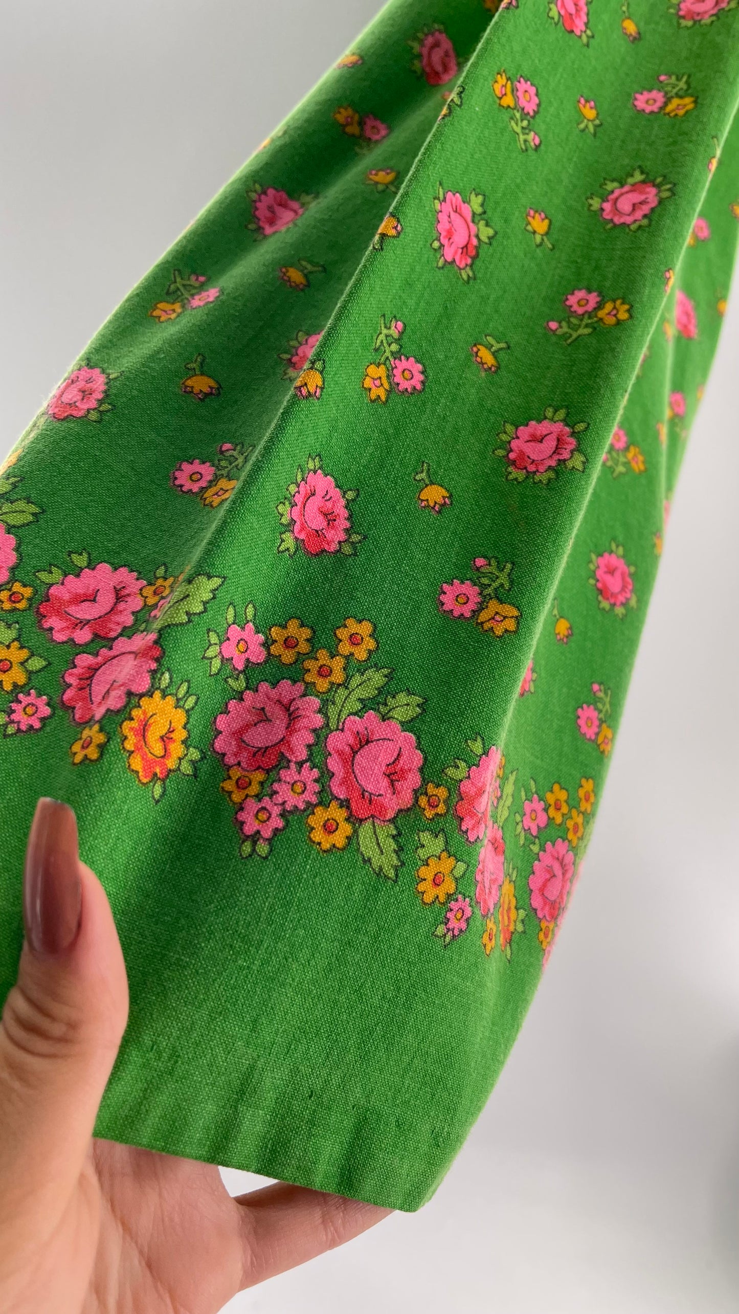 Vintage Imported Cotton Kelly Green Skirt with Pink Roses (XS)