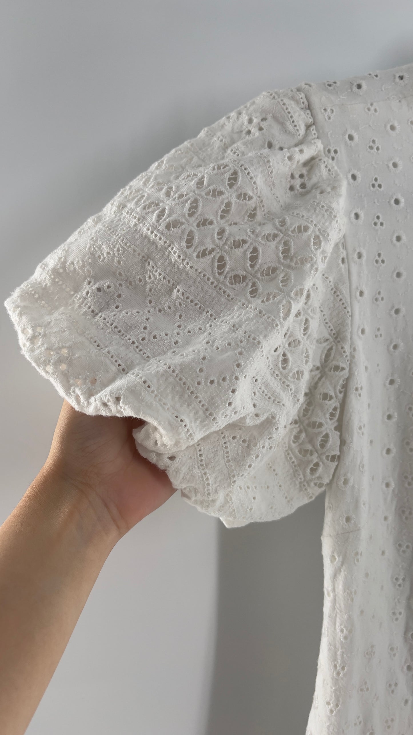 Free People White Eyelet Mini Dress with Puff Sleeve and Open Back (XS)