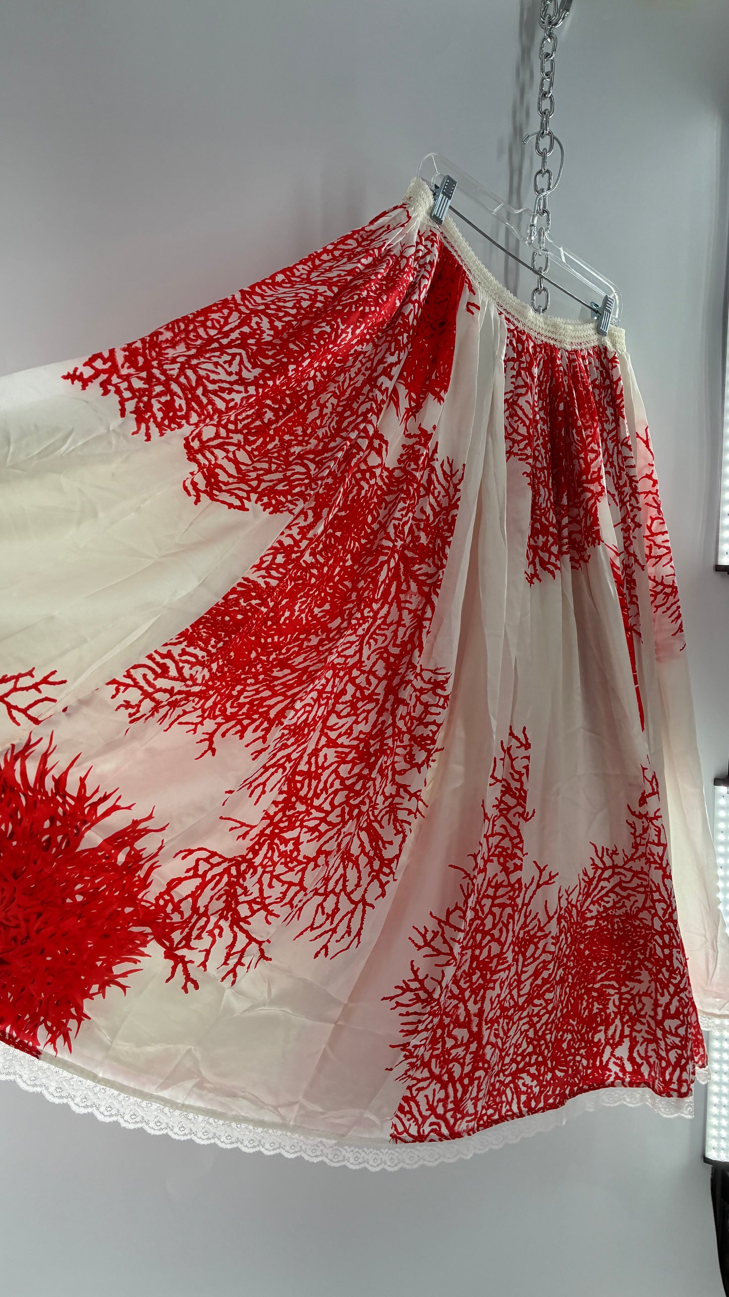 Handmade Vintage Full Length Voluminous Silky Skirt with Red Design (Large)