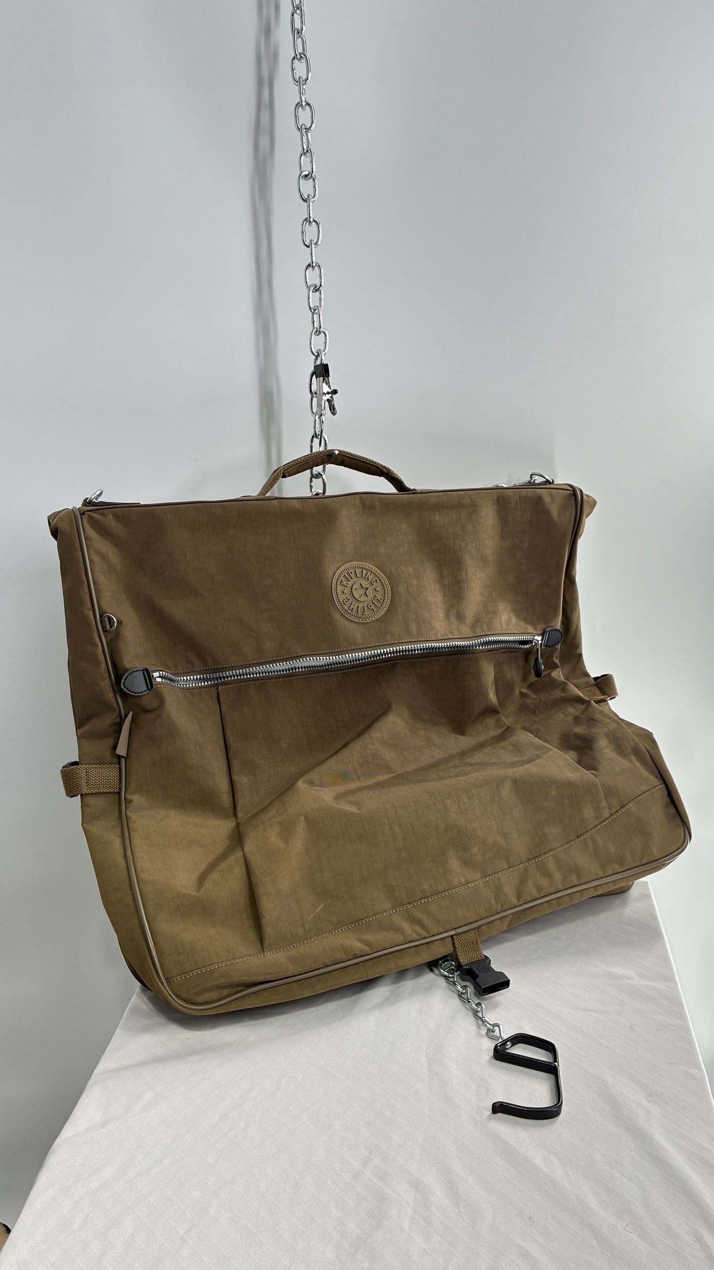 Vintage KIPLING Folding Travel Clothing Organizer Garment Bag