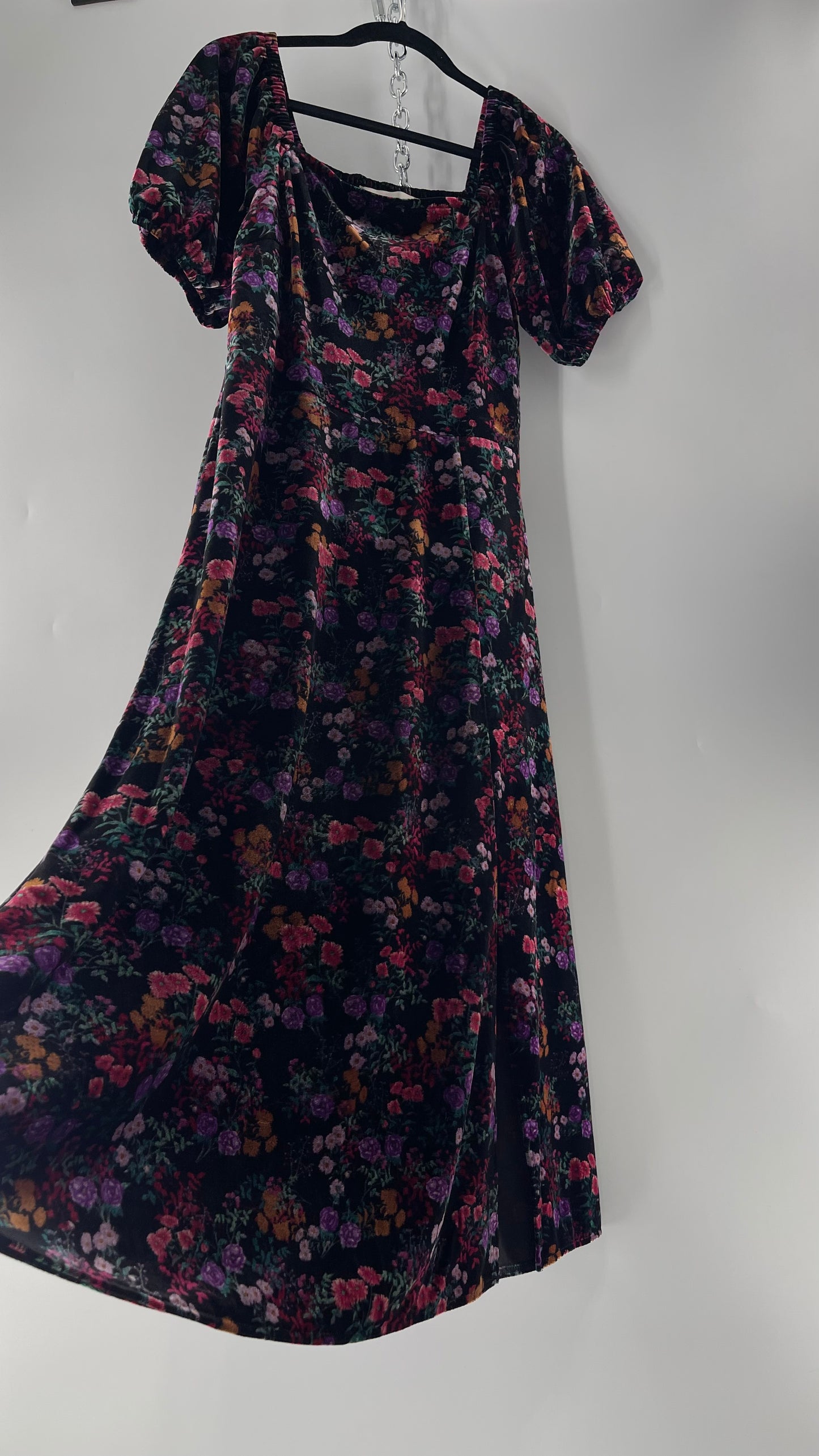 LOFT Velvet Dark Floral Full Length Dress with Puff Sleeves and Smocked Back with Tags Attached (8)