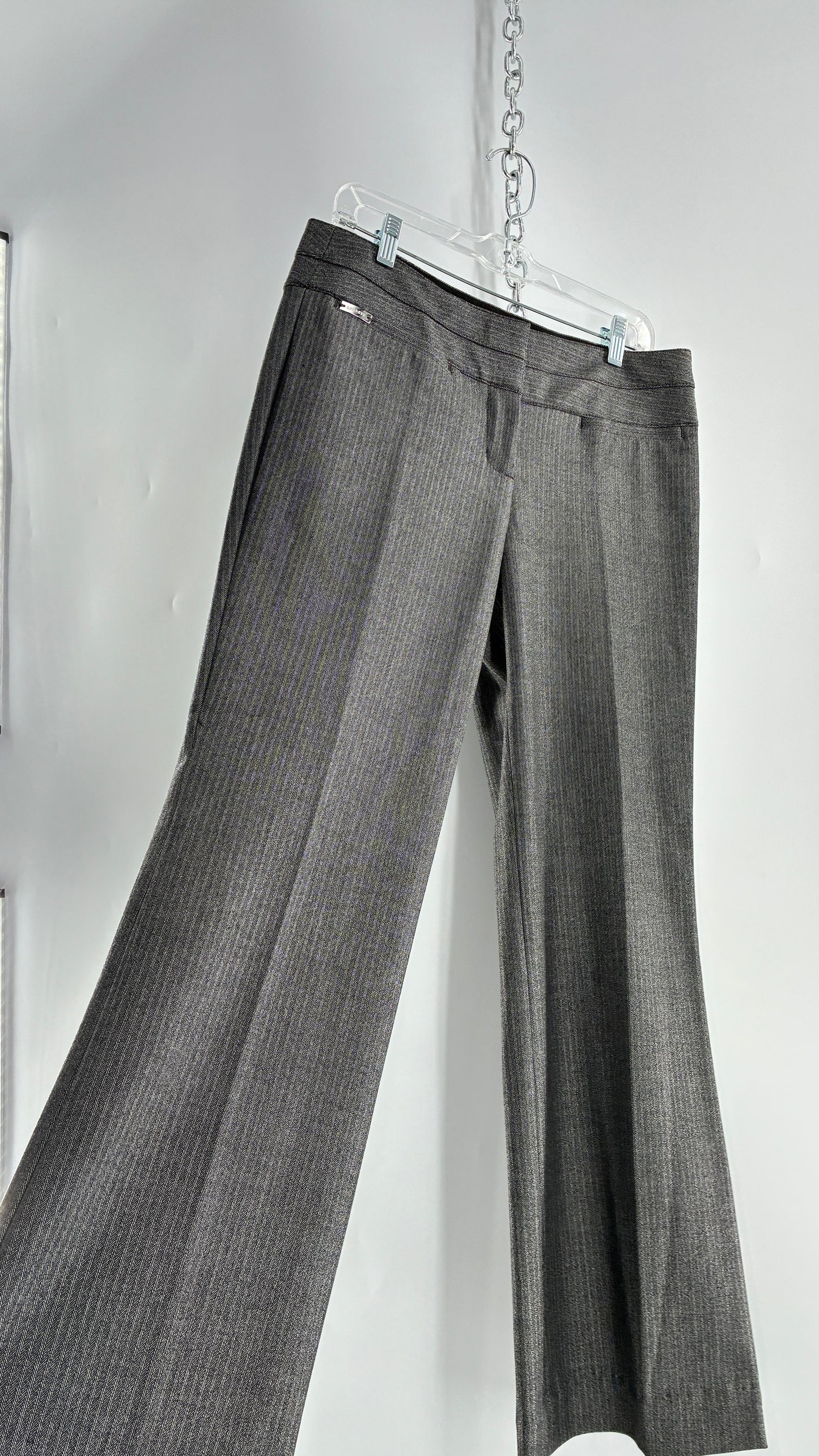 Vintage 1990s EXPRESS Editor Dark Grey Pinstripe Ultra Low Rise Thick Hip Band Kick Flares (6R)