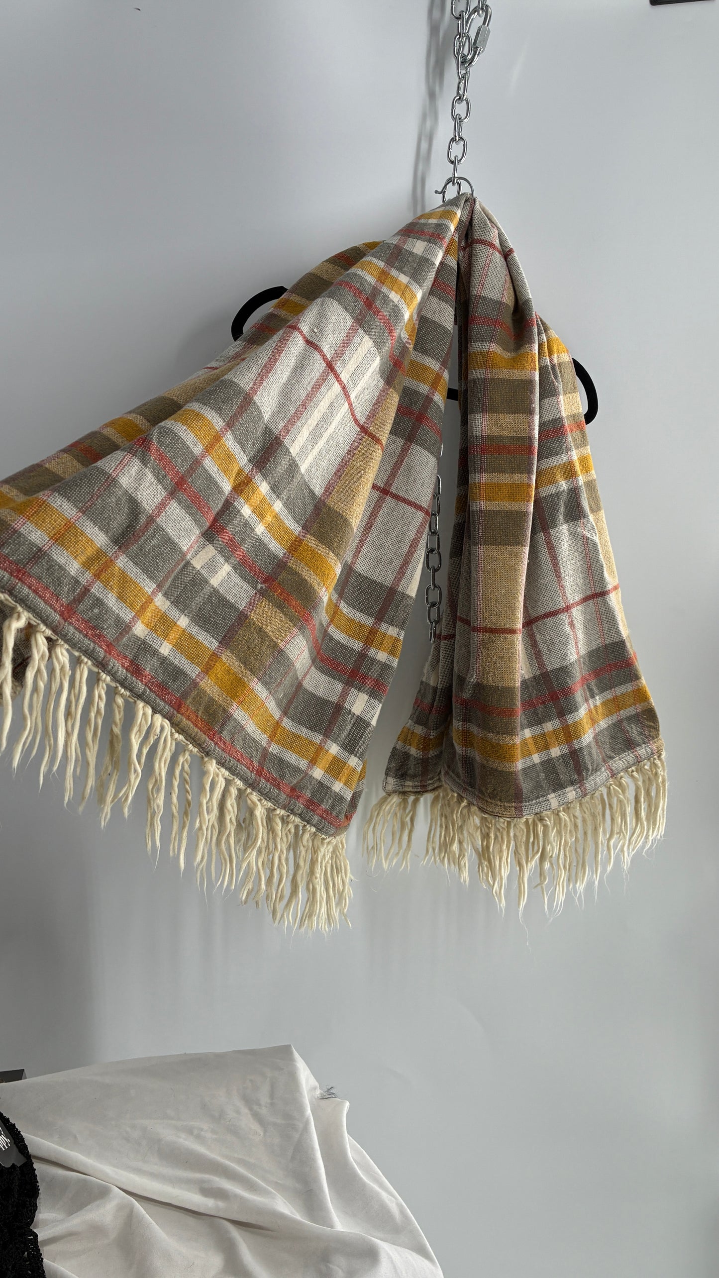 Vintage Hallmark Oversized Extremely Thick 100% Cotton Fringed Blanket Scarf