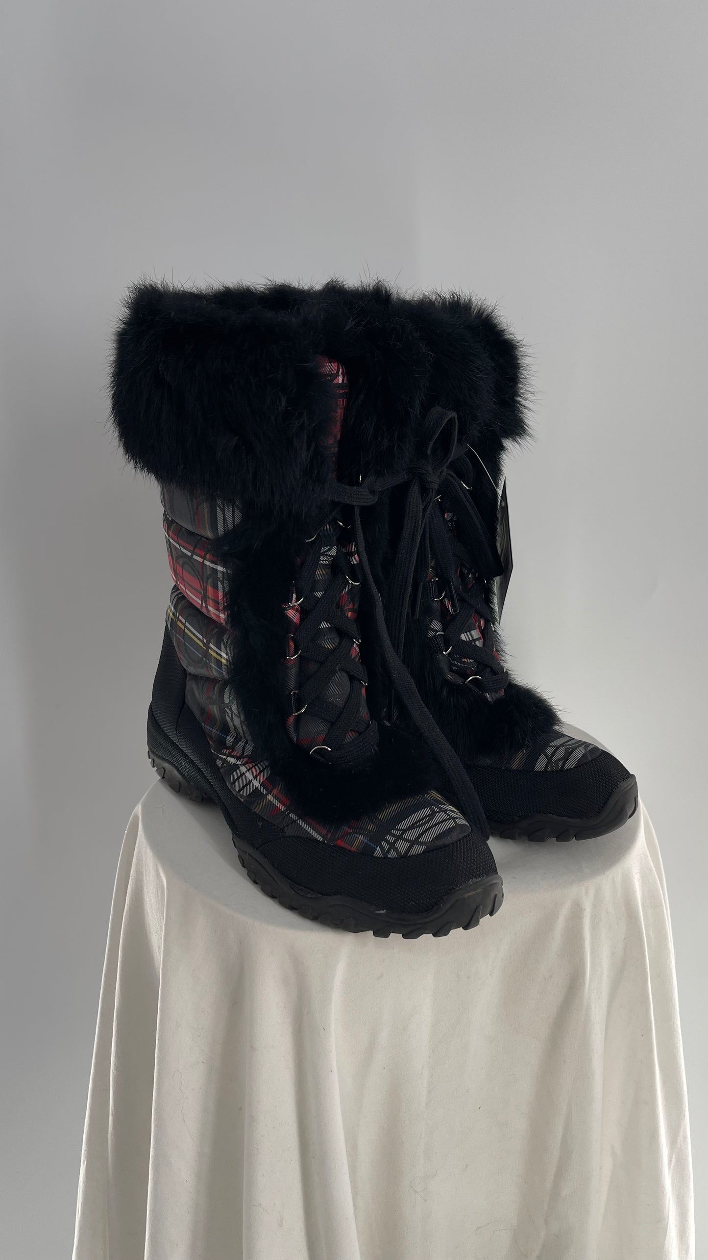 Vintage COACH Jennie Plaid Quilted Logo Patterned Boots with Rabbit Fur Trim (9)
