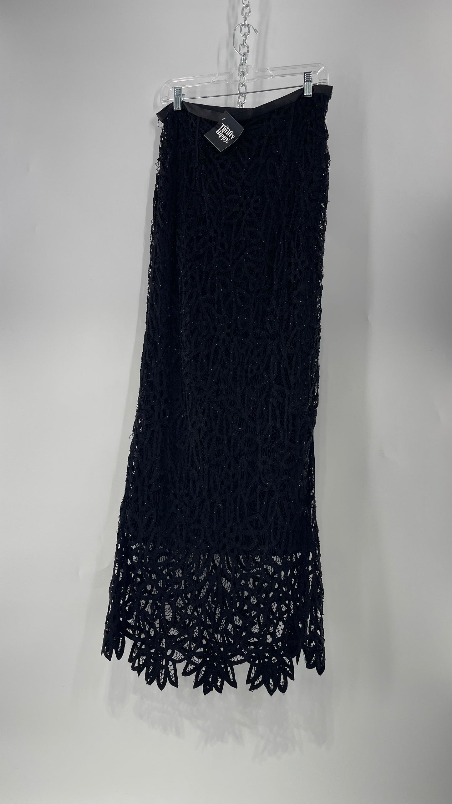 Vintage Black Beaded Lace Scalloped Edge and Satin Waistband Maxi Skirt (Large)