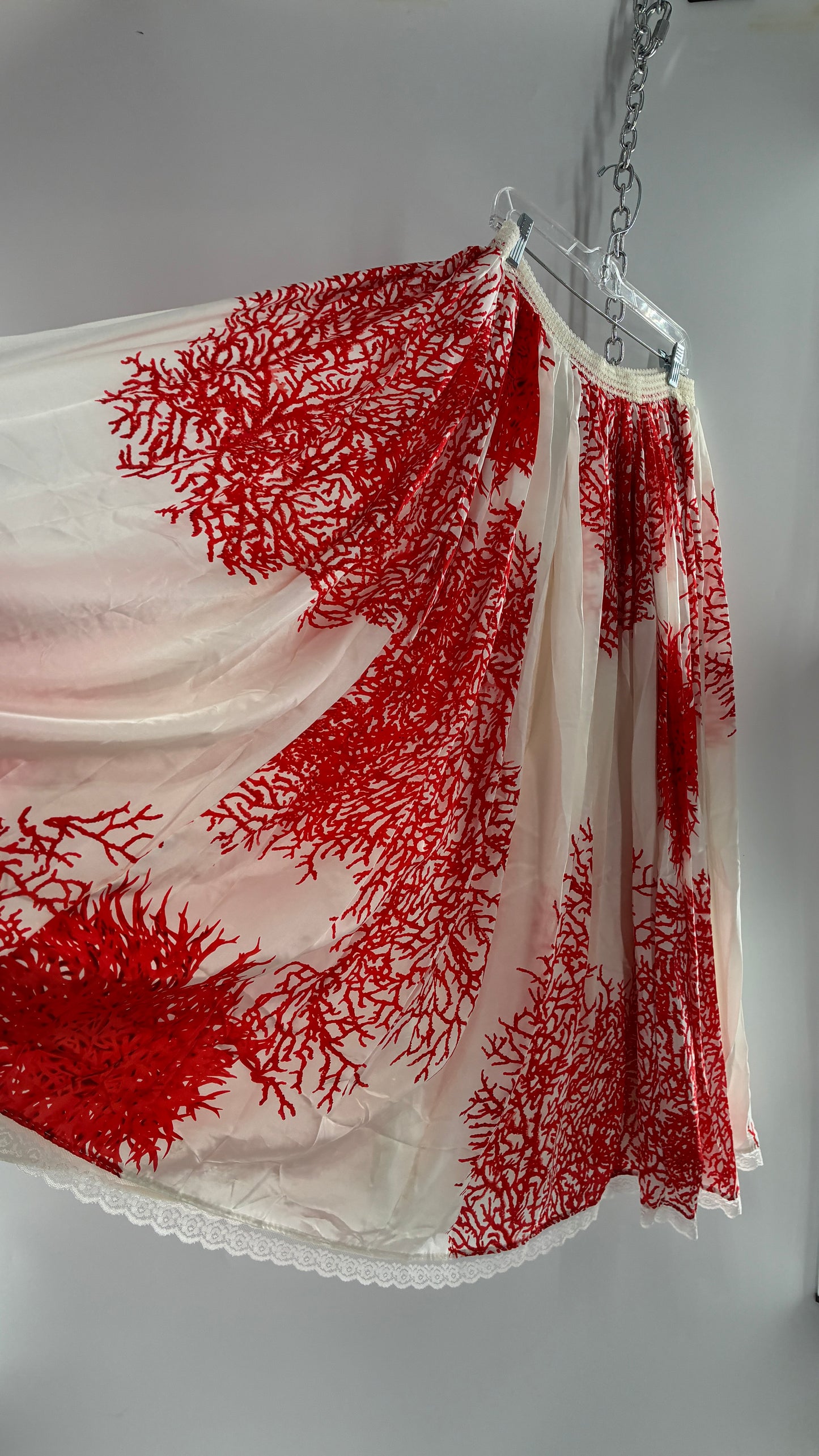 Handmade Vintage Full Length Voluminous Silky Skirt with Red Design (Large)