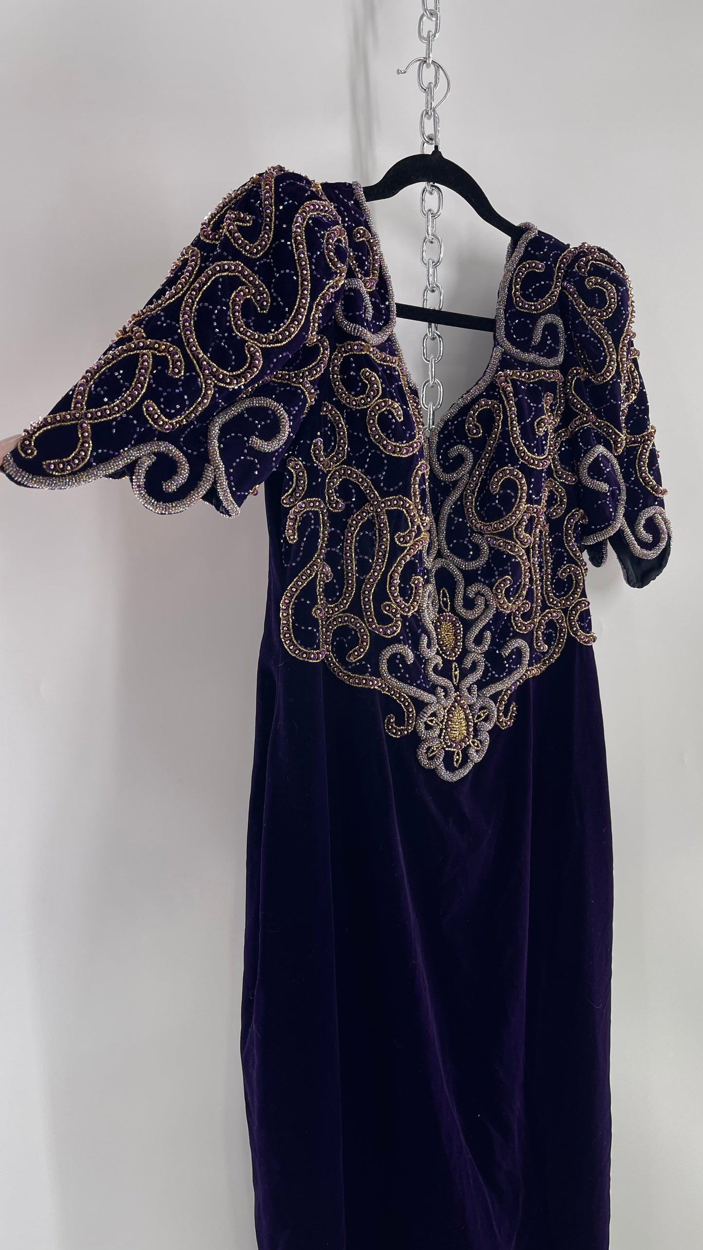 Vintage Landa Heavy Purple Velvet/Velour Gown with exaggerated Beaded Bodice (40)