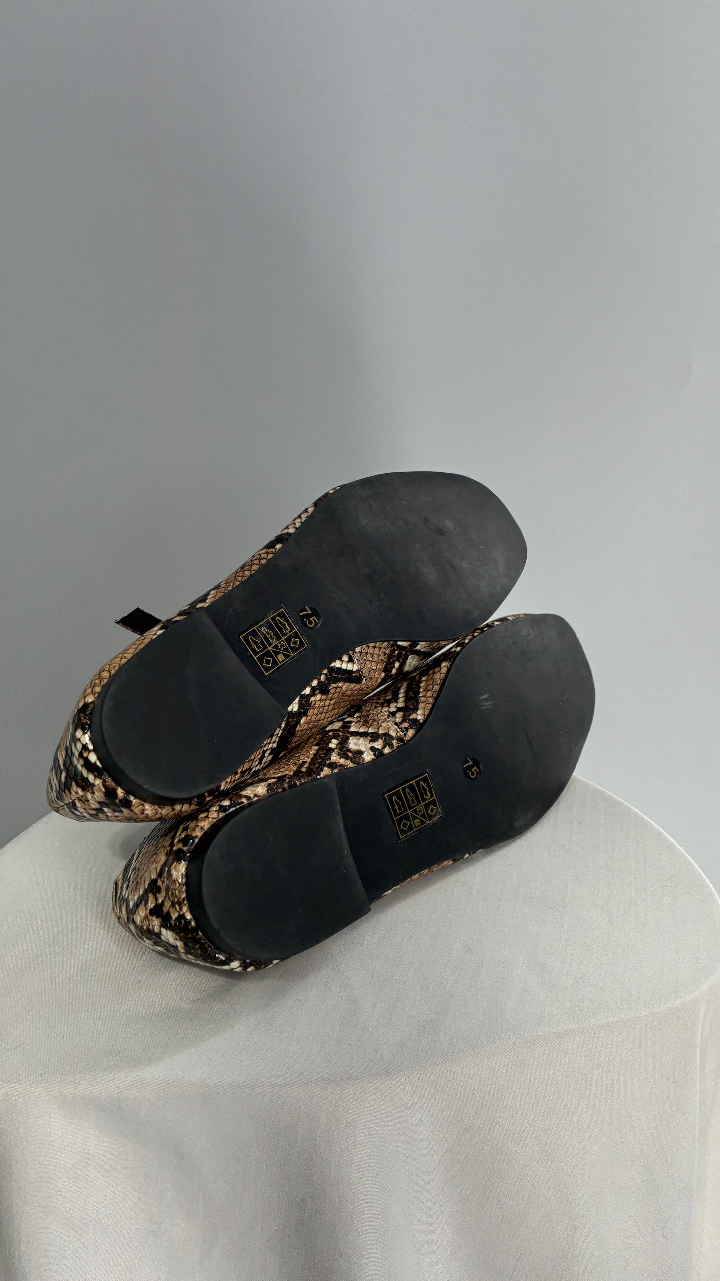 Jeffrey Campbell Snakeskin MaryJane Ballet Flats (7.5)