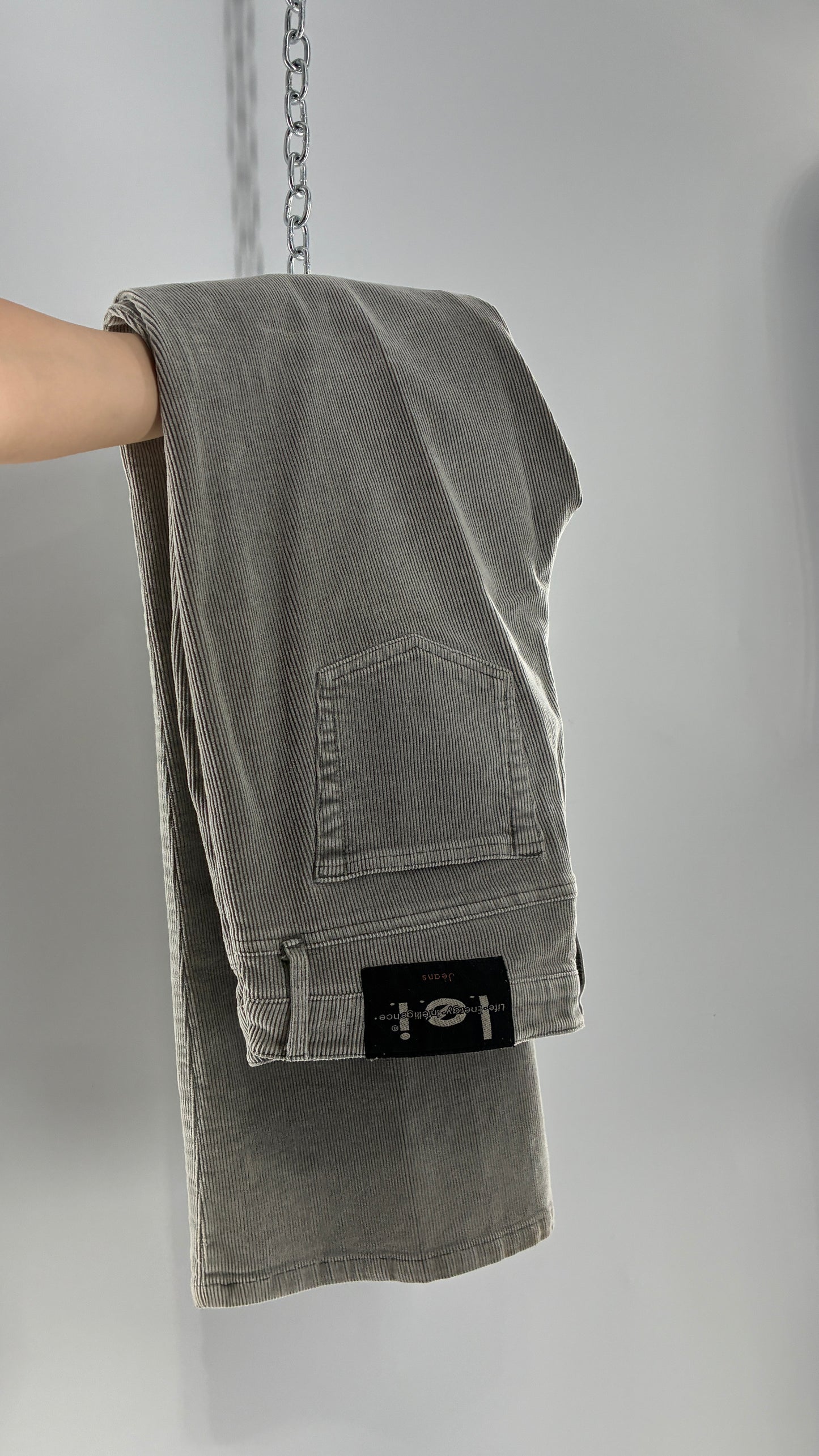 Vintage LEI Grey Corduroy Flare Pants with Fading Detail (13)