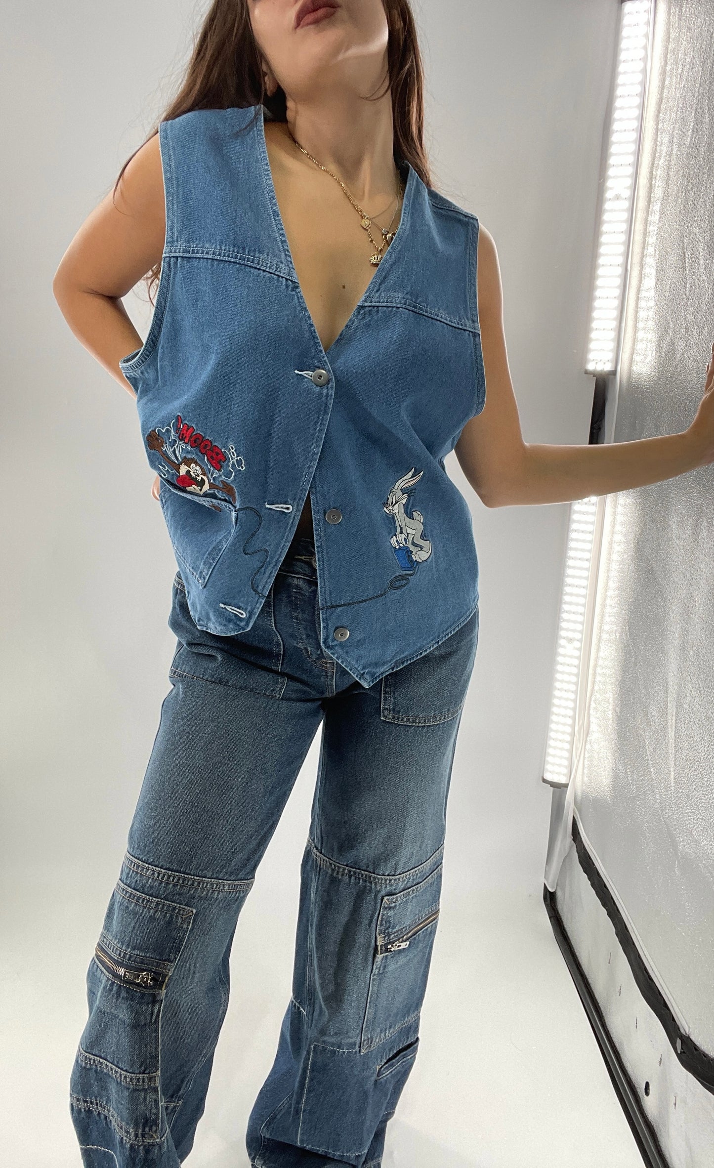 Vintage Looney Tunes Denim Vest with Embroidered Characters (Large)