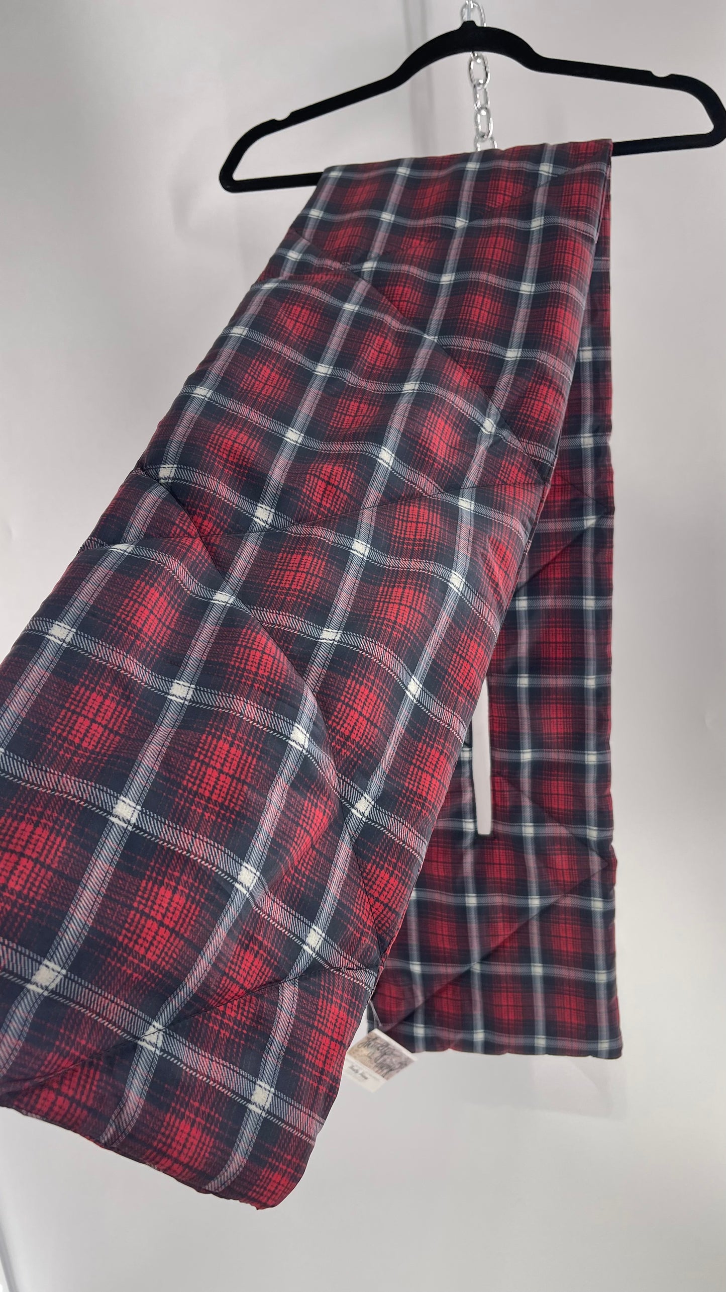 Brigitte Plaid Red Navy Puffer Quilted Scarf