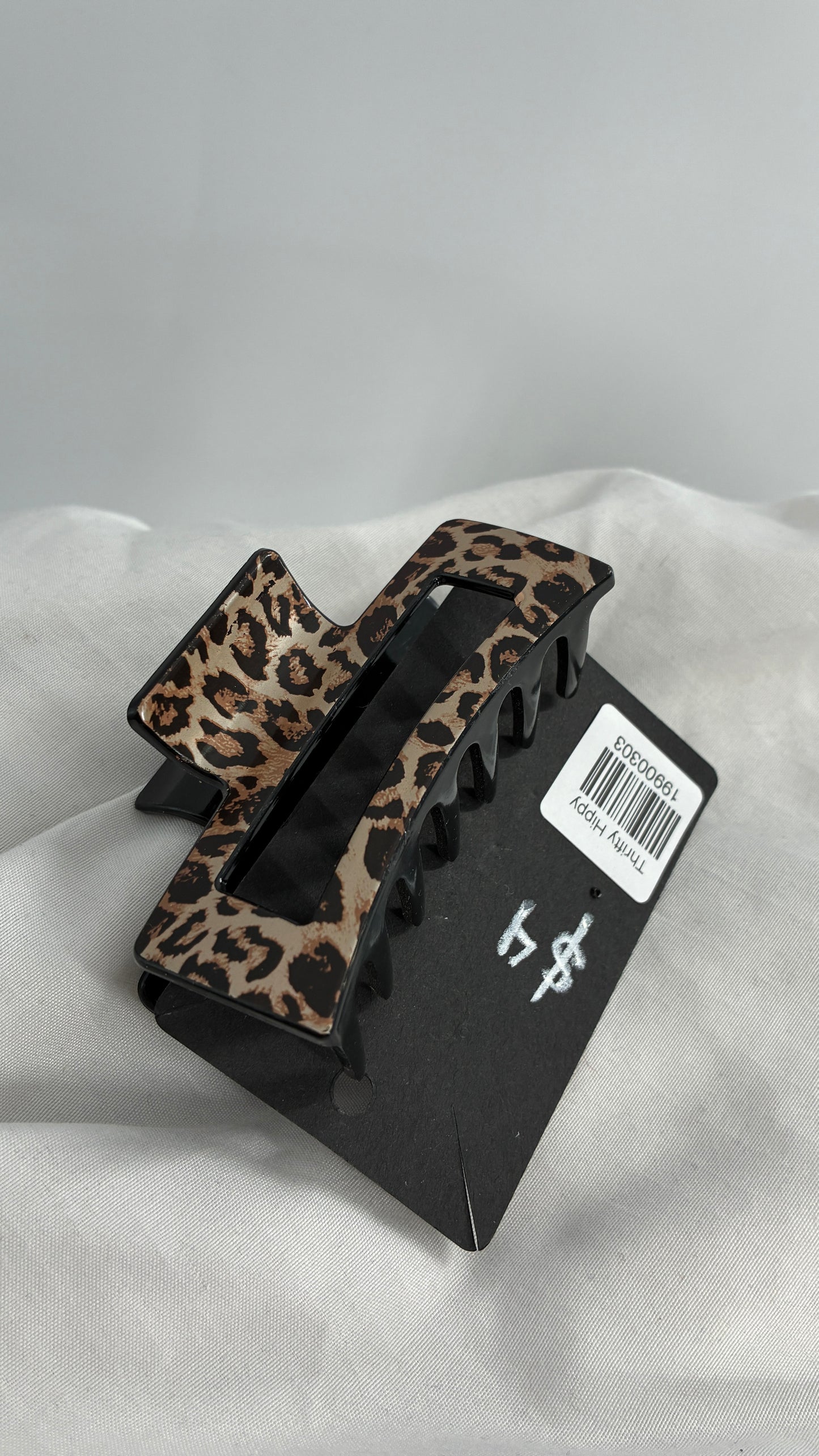 Cheetah Graphic Hair Claw Clip