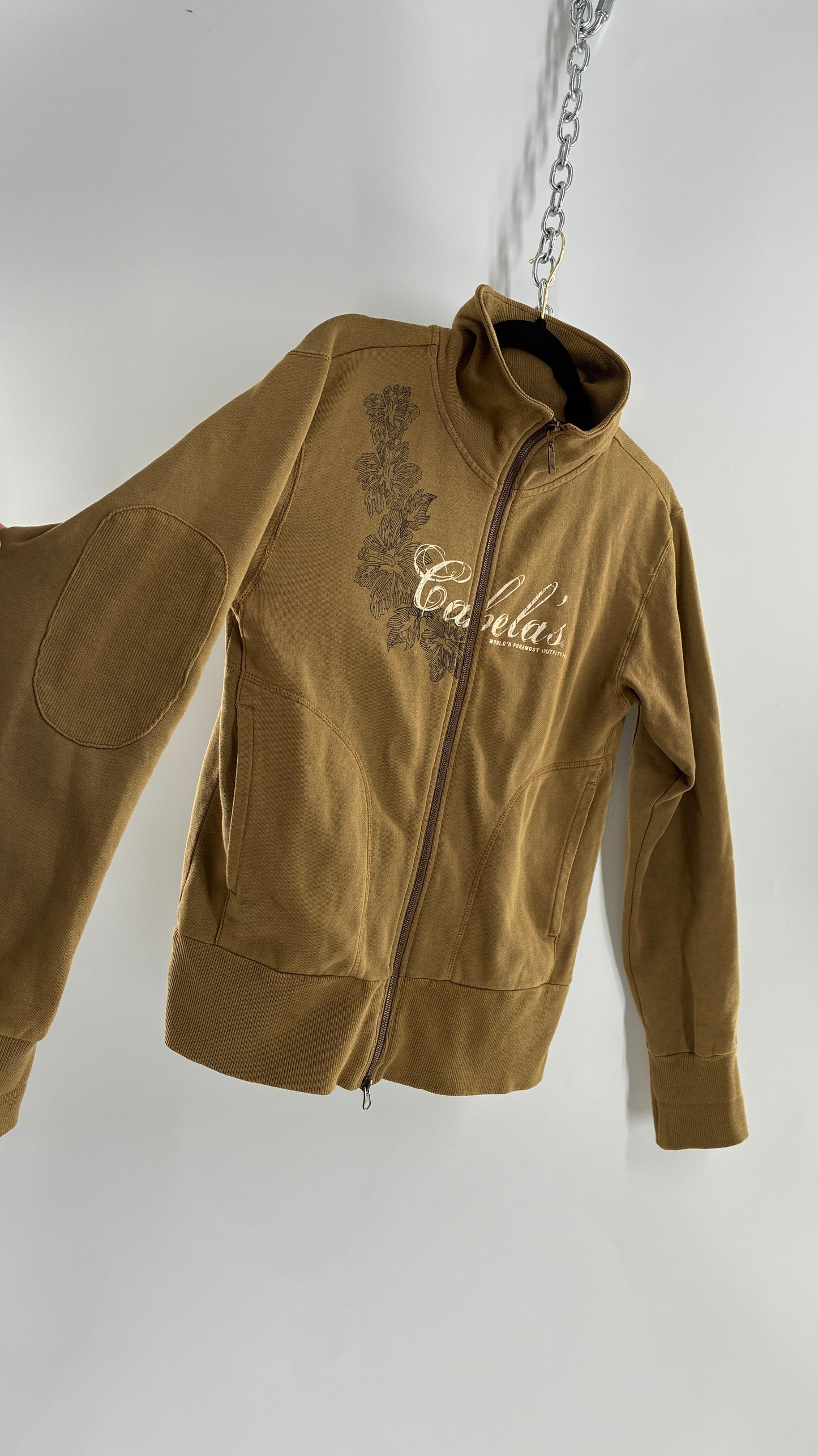 Vintage Cabela’s Tan Zip Front with Patch Details and 2000s Graphic (Large)