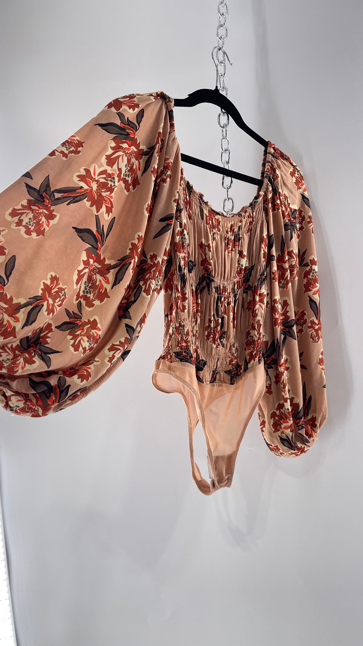 Free People Dusty Pink Smocked Floral Bodysuit with Dramatic Excessive Bubble Sleeves (XS)