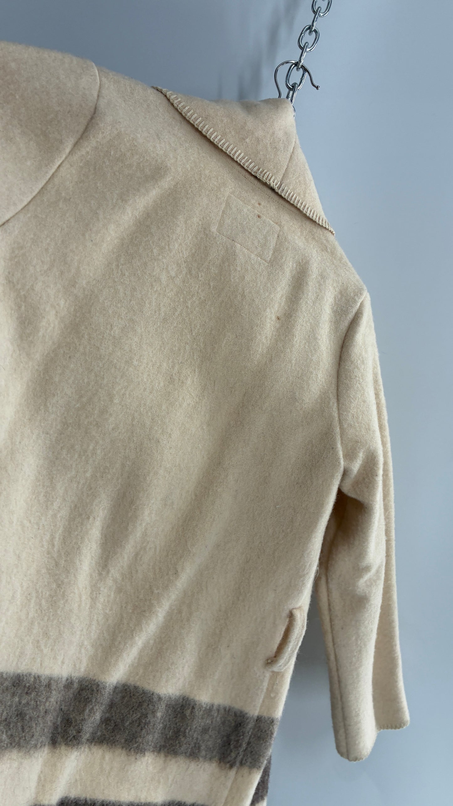 Vintage WOOLRICH Off White 100% Wool Striped Overcoat with Belt Loops (S/M)