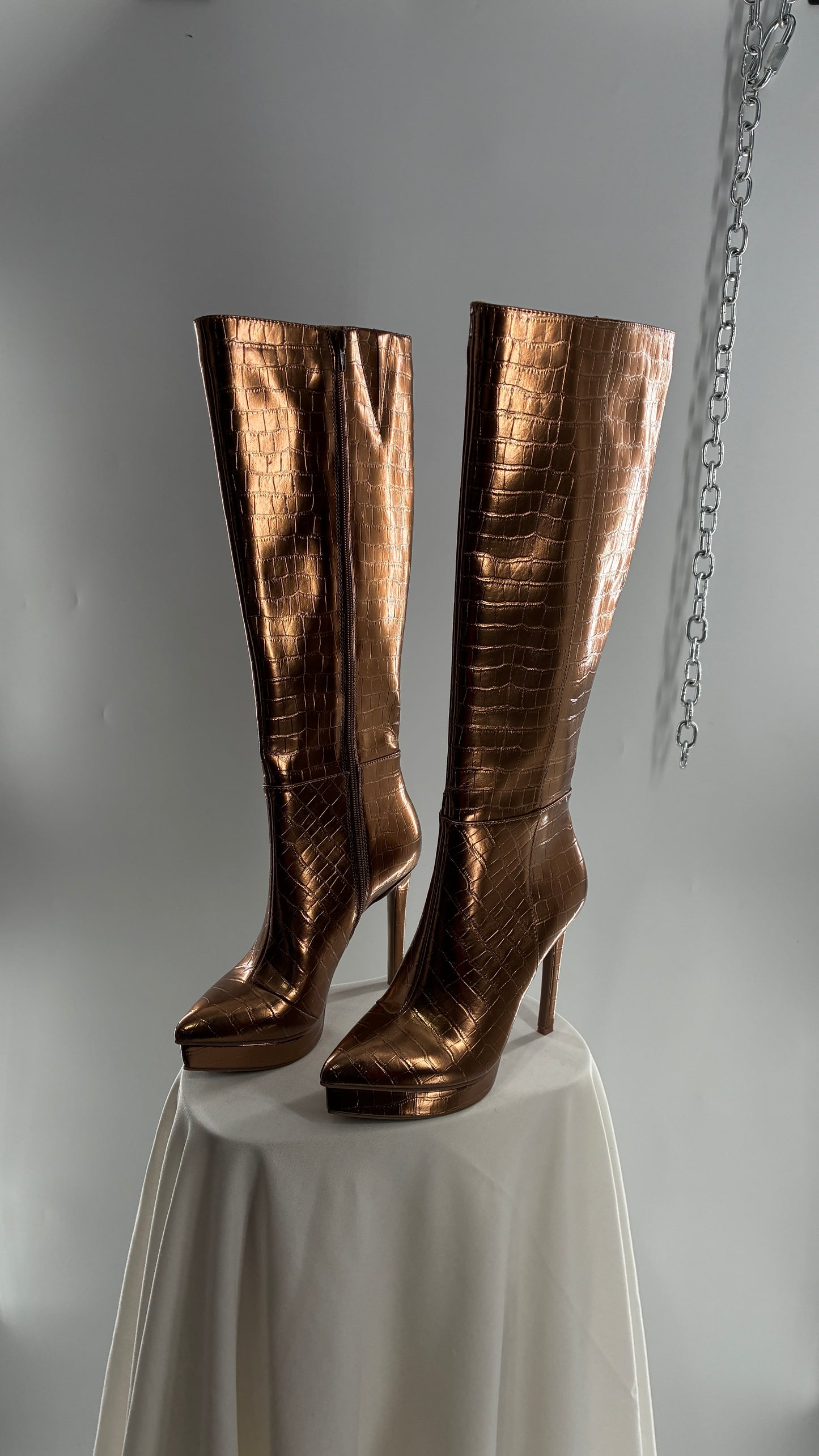 Vintage THALIA SODI Bronze Embossed Crocodile Texture Platform, Pointed Toe, Knee High Boots (6)