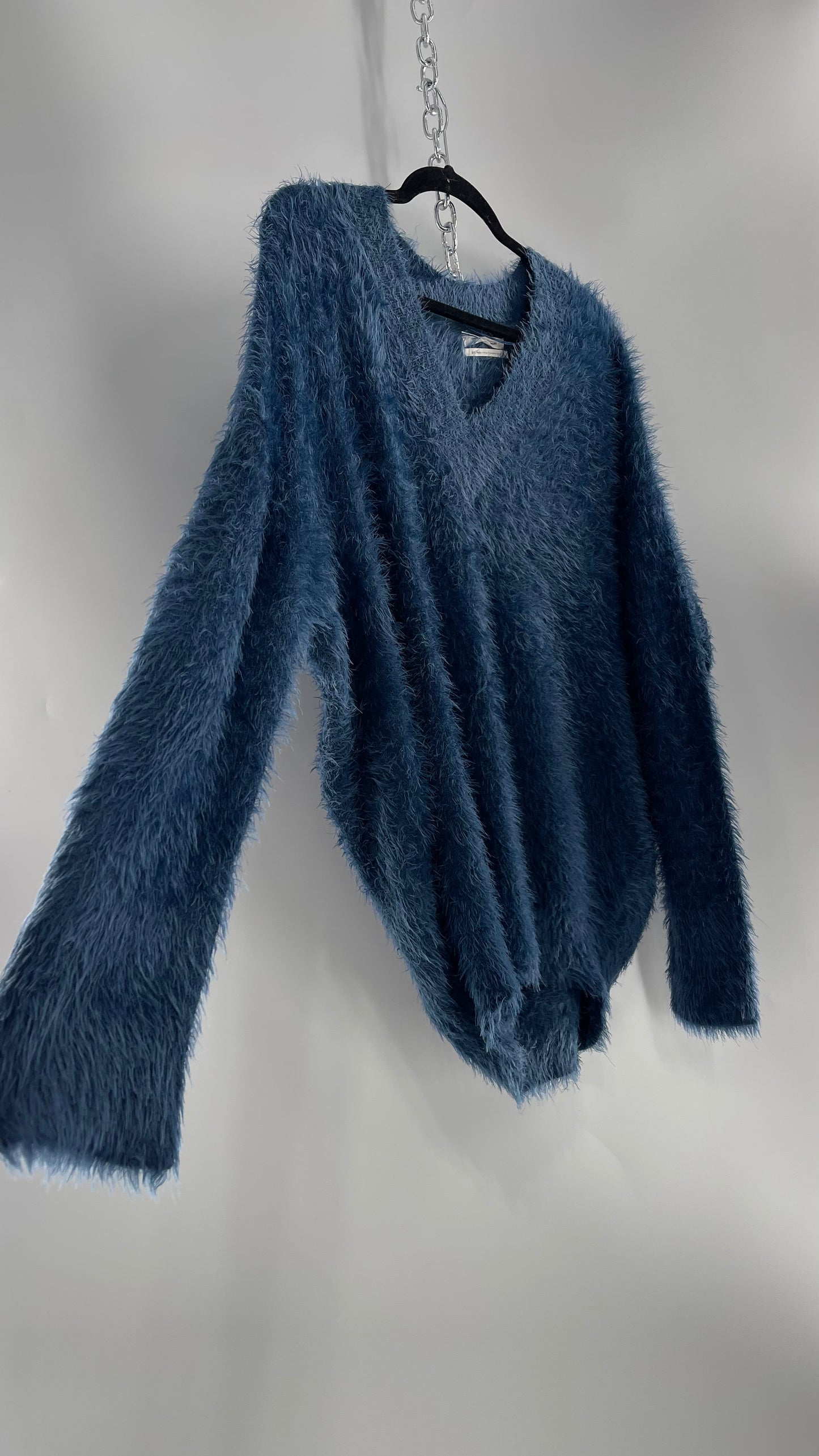 Urban Outfitters Blue Shaggy/Fuzzy Slouchy Sweater (Small)