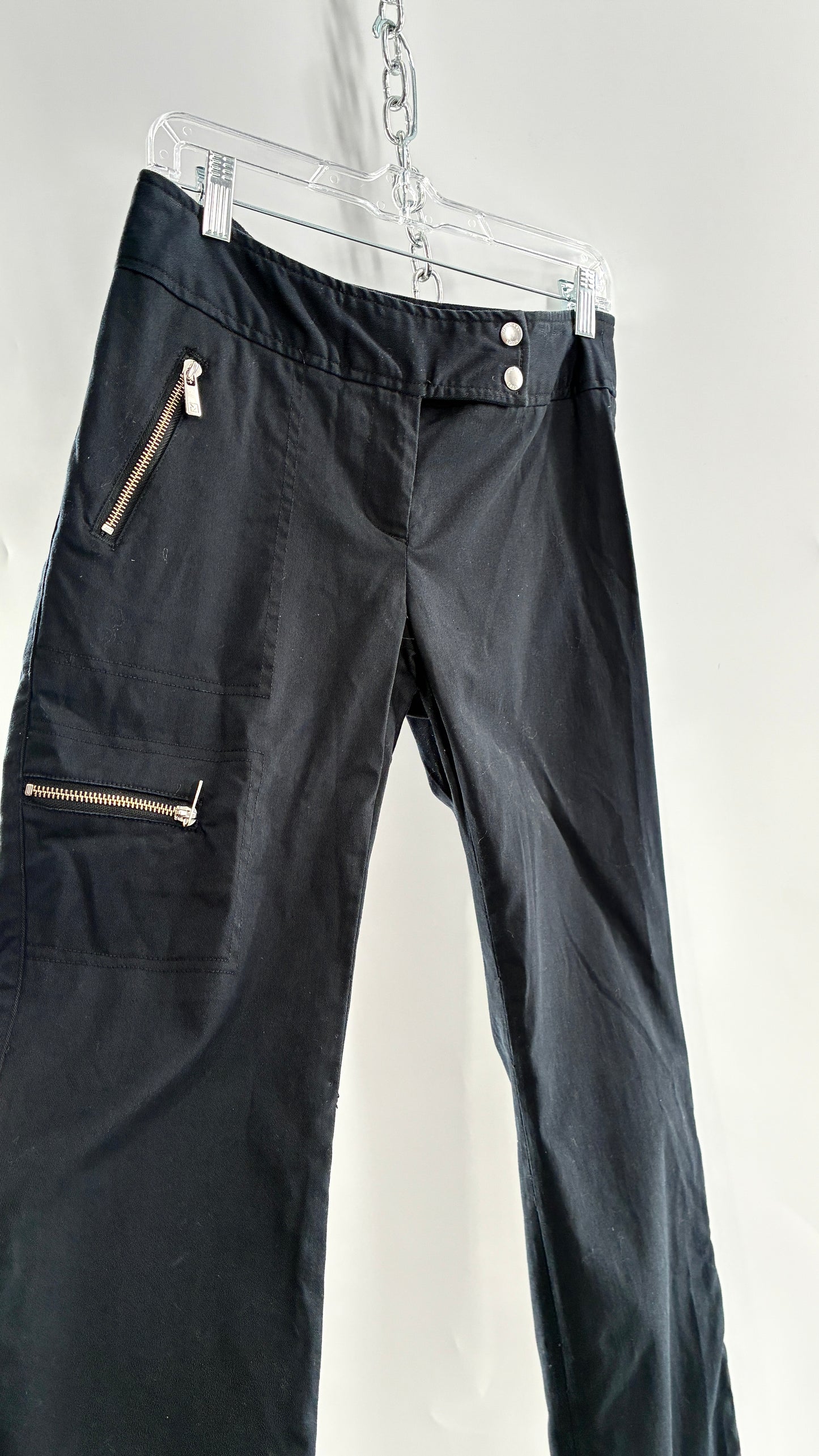 Vintage MICHAEL KORS Black Button Leg Kick Flare Low Rise Pants with Zipper Details and Side Closure (6)