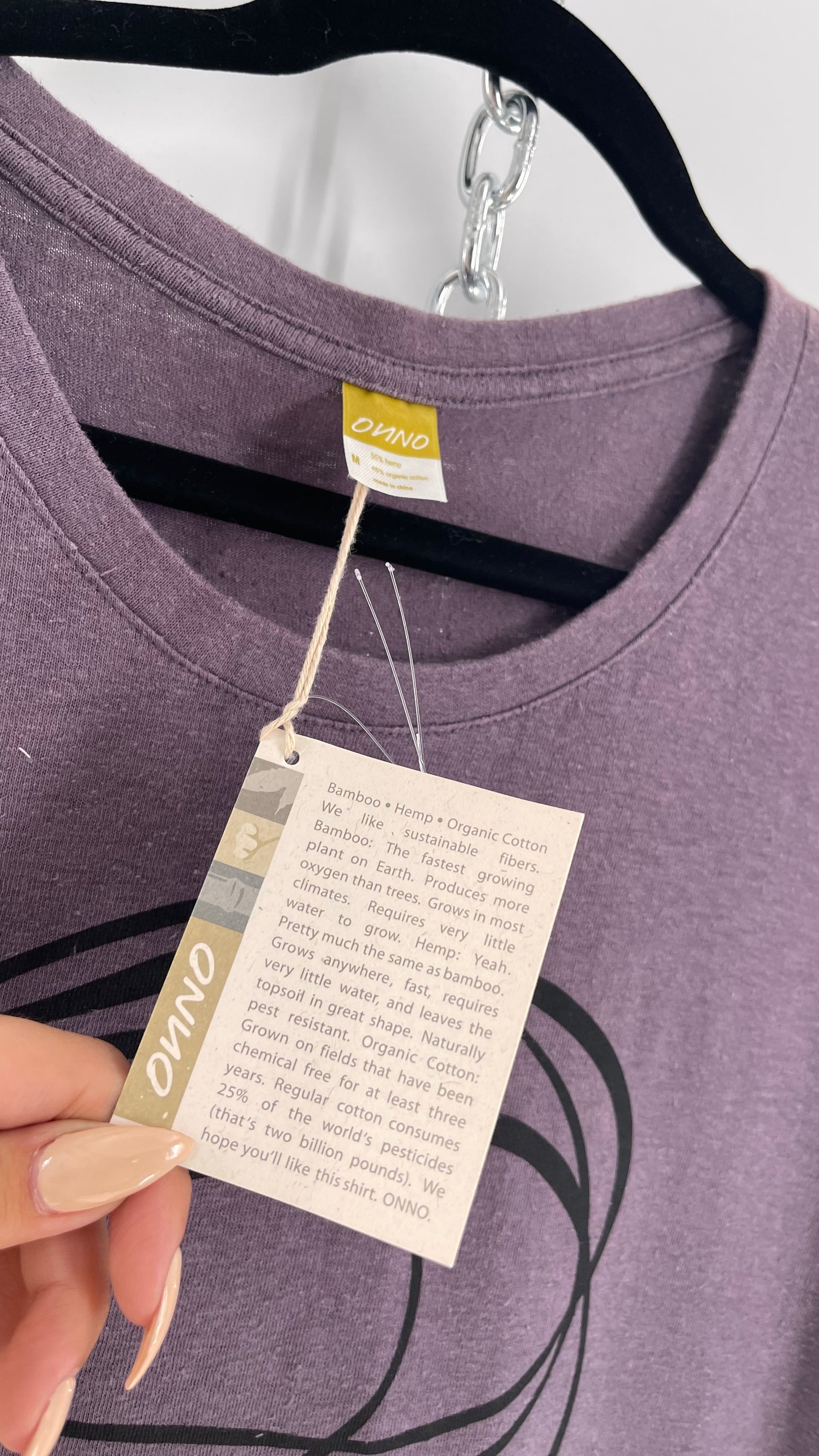 ONNO 55% Hemp 45% Organic Cotton T Shirt with Tags (Medium)