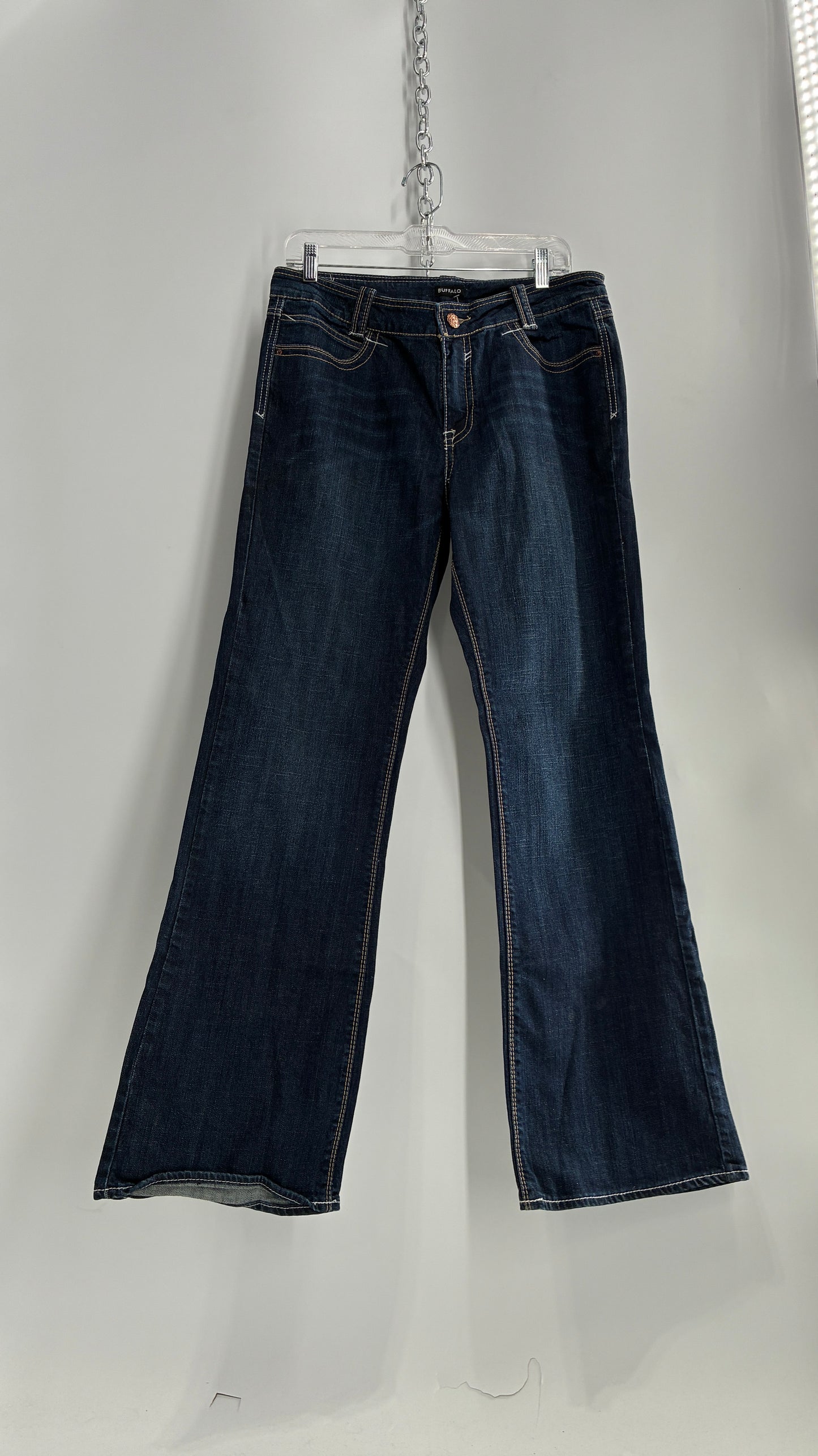 Vintage BUFFALO Dark Wash Embroidered Pocket Jeans (32x33)
