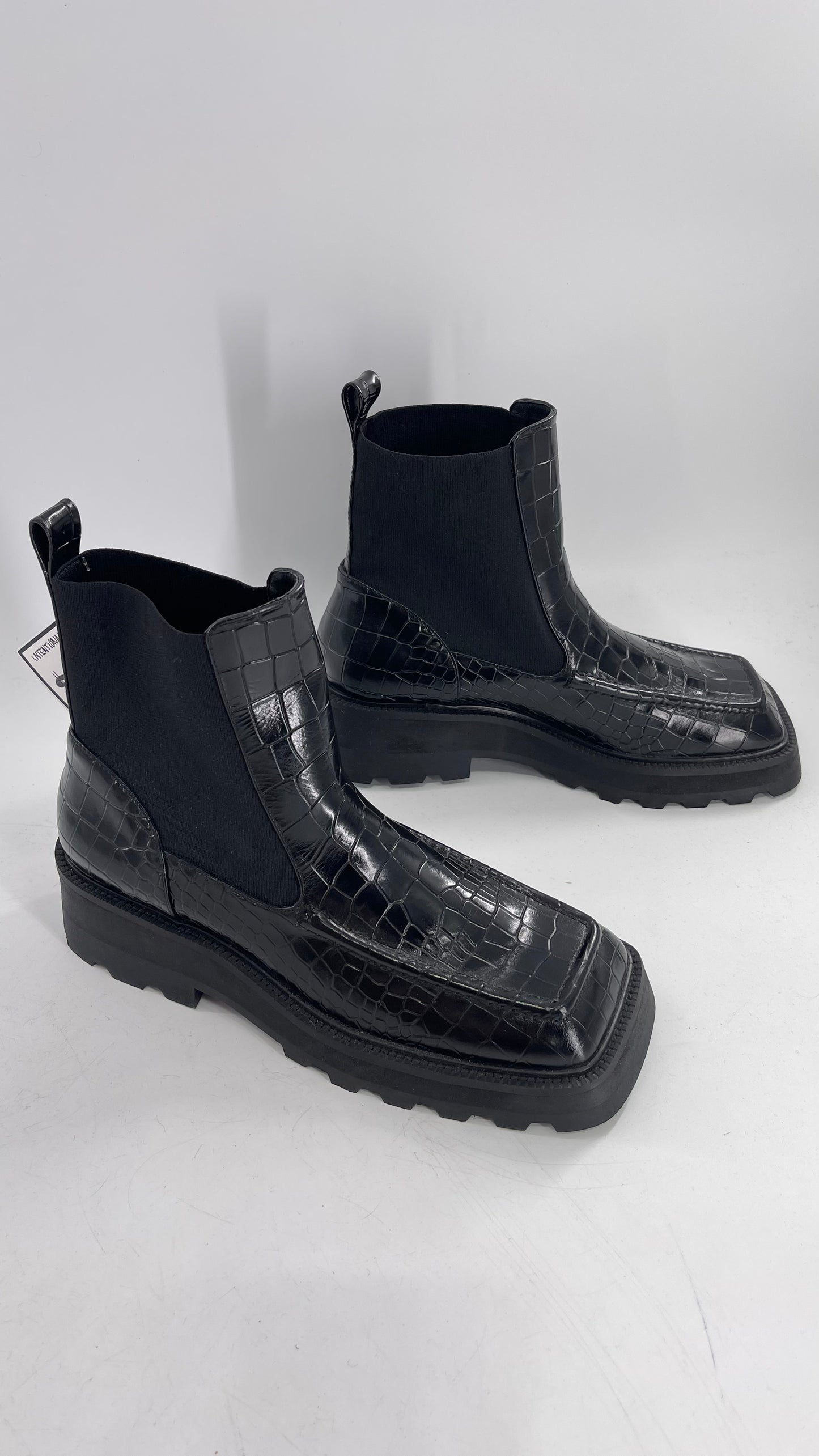 INTENTIONALLY Black Patent Crocodile Embossed Extreme Square Toe Boots (10)