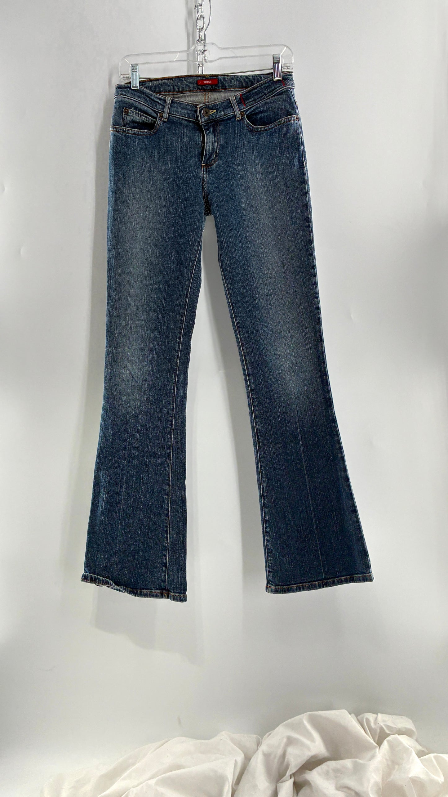 Vintage GUESS Light Wash Kick Flare Jeans (28)
