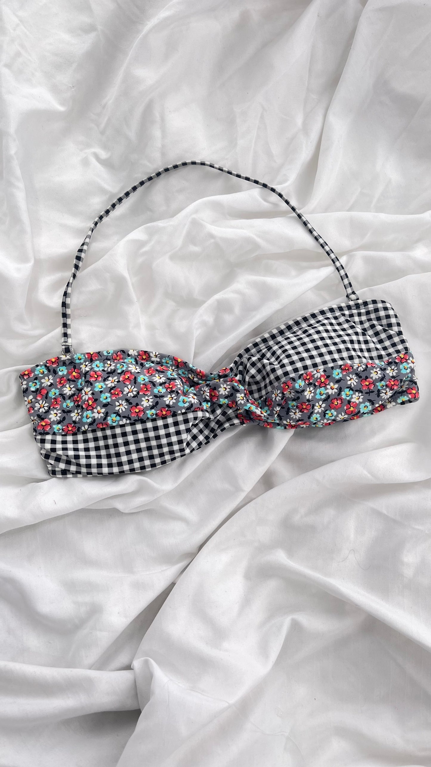 Vintage Wet Seal Checkered and Floral Swim Top (Medium)