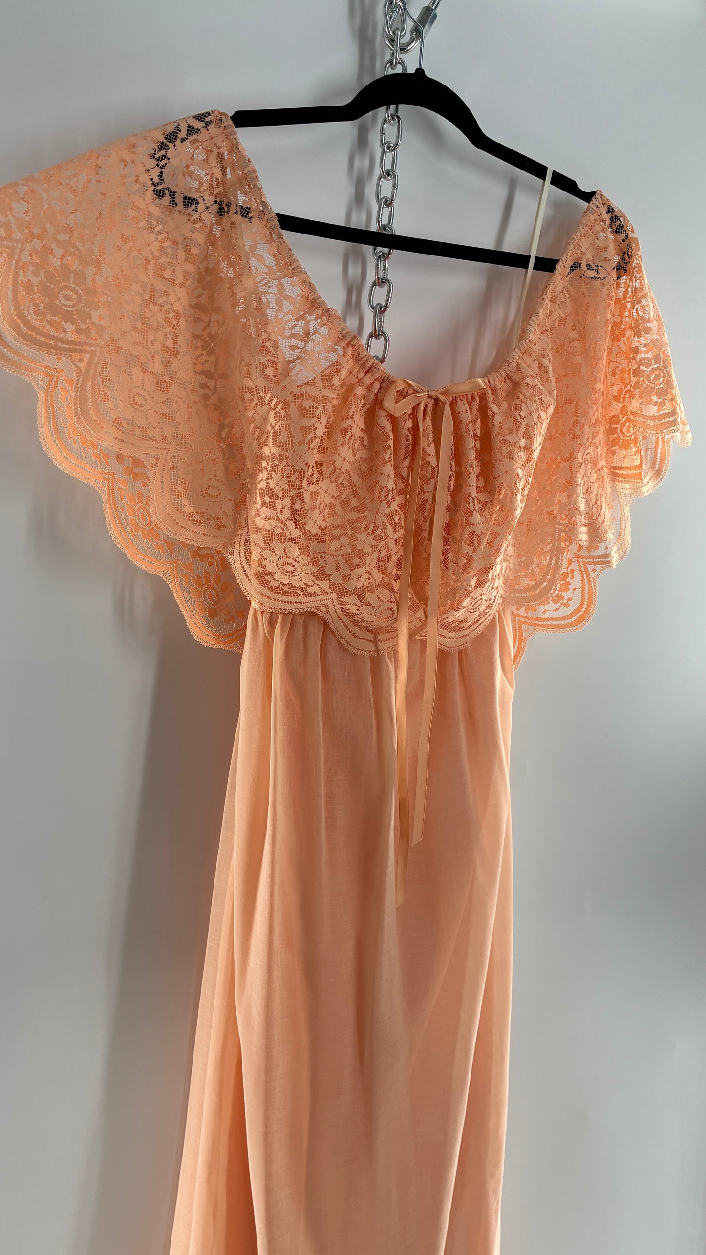 Vintage 1960s Ruffled Off the Shoulder Peach Full Length Voluminous Gown with Tie Back (9/10)