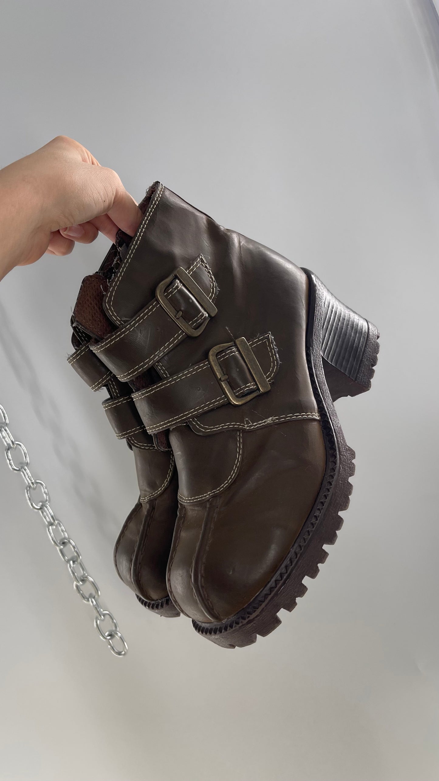 Vintage No Boundaries Brown Chunky Heel Platform Cross Front Buckle Boots (7)