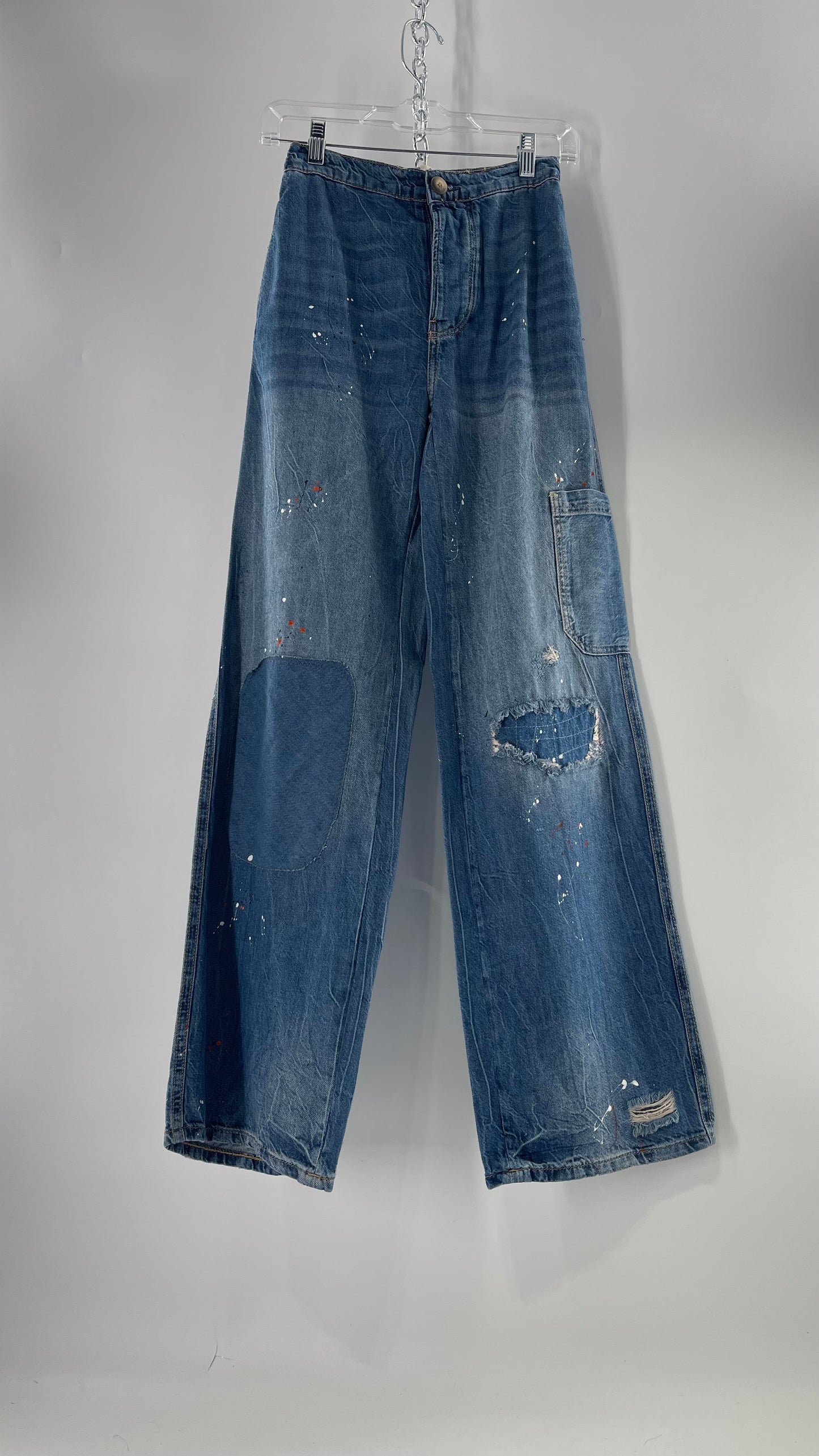 Free People Paint Splash Cargo/Carpenter Starving Artist Slouchy Medium Wash Jeans (24)