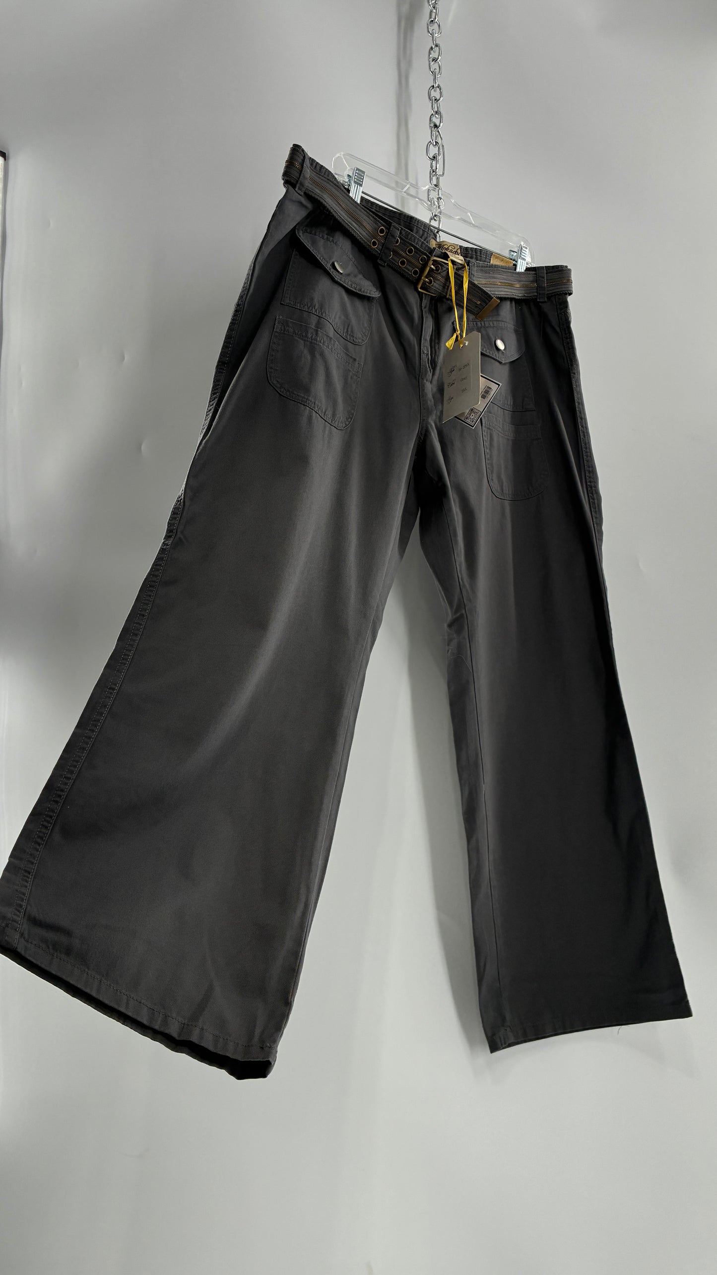 Deadstock Vintage MOKACHINO Grey Low Rise Kick Flares with Zipper Belt and Hip Pockets (18X)
