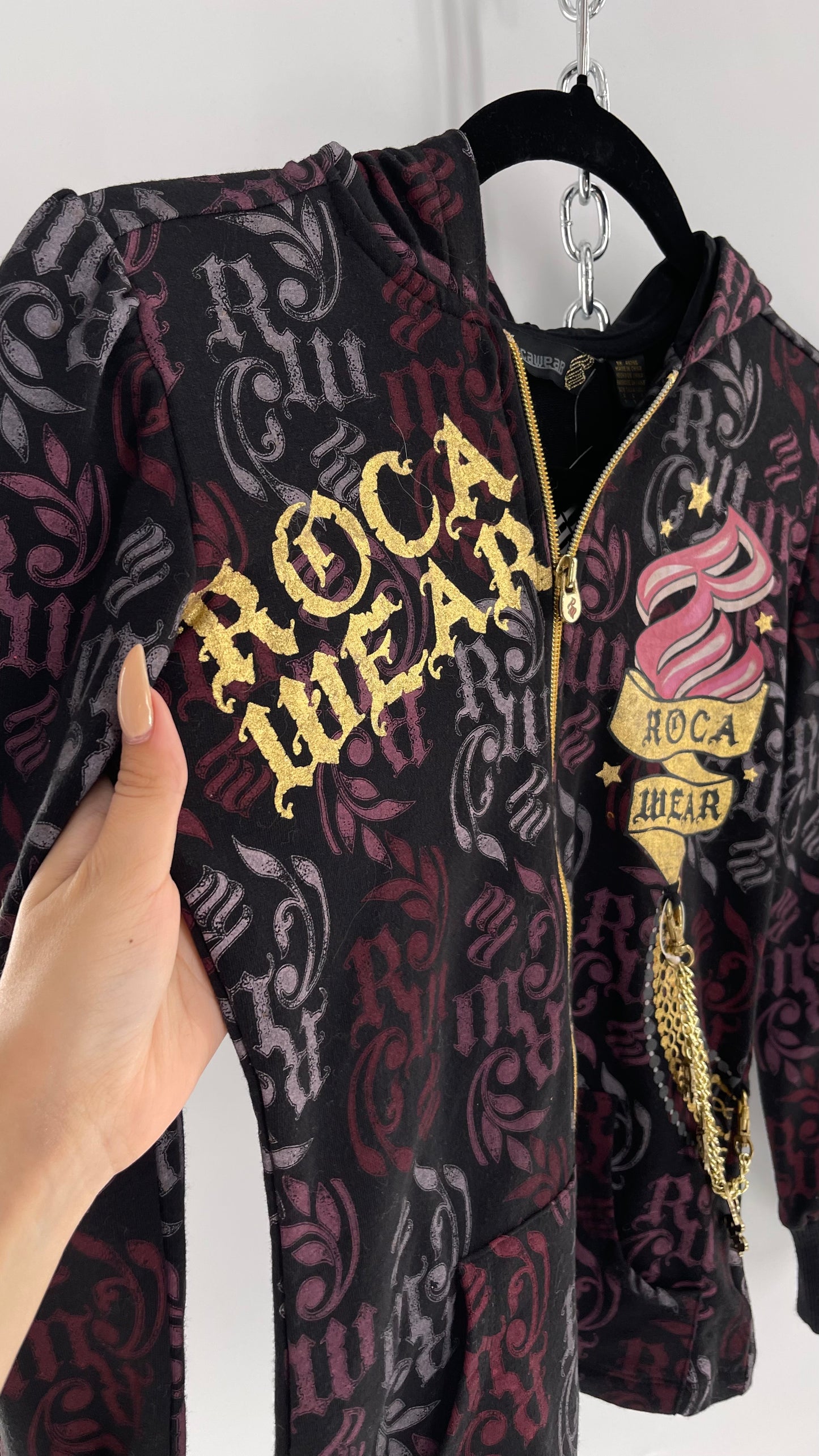 Vintage All Over Rocawear Logo Zip Up Hoodie with Gold Charm Chain and Silky Hood (XS/S)