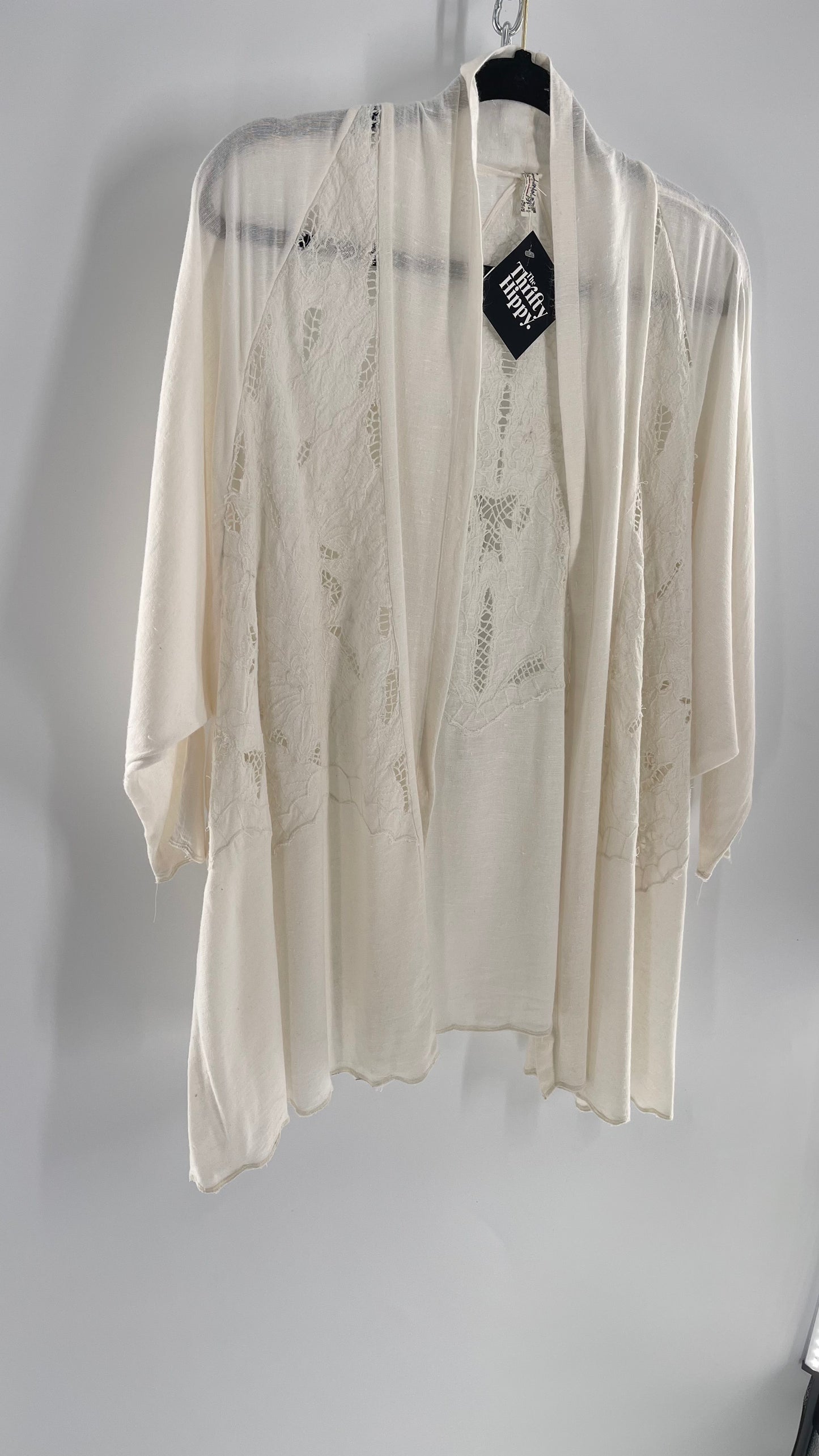 Intimately Free People Linen/Cotton White Cape with Embroidery Design (Medium)