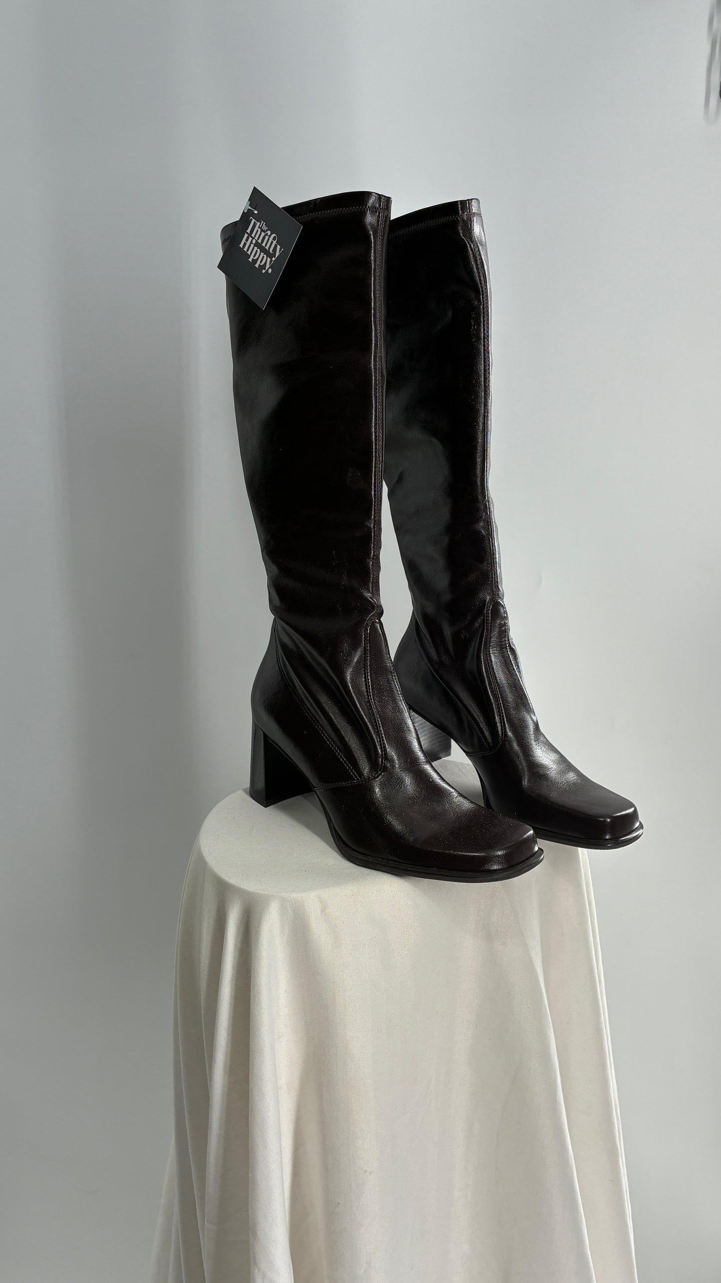 Vintage FRANCO SARTO Made in Brazil Square Toe Knee High Boots with Block Heel (8.5)