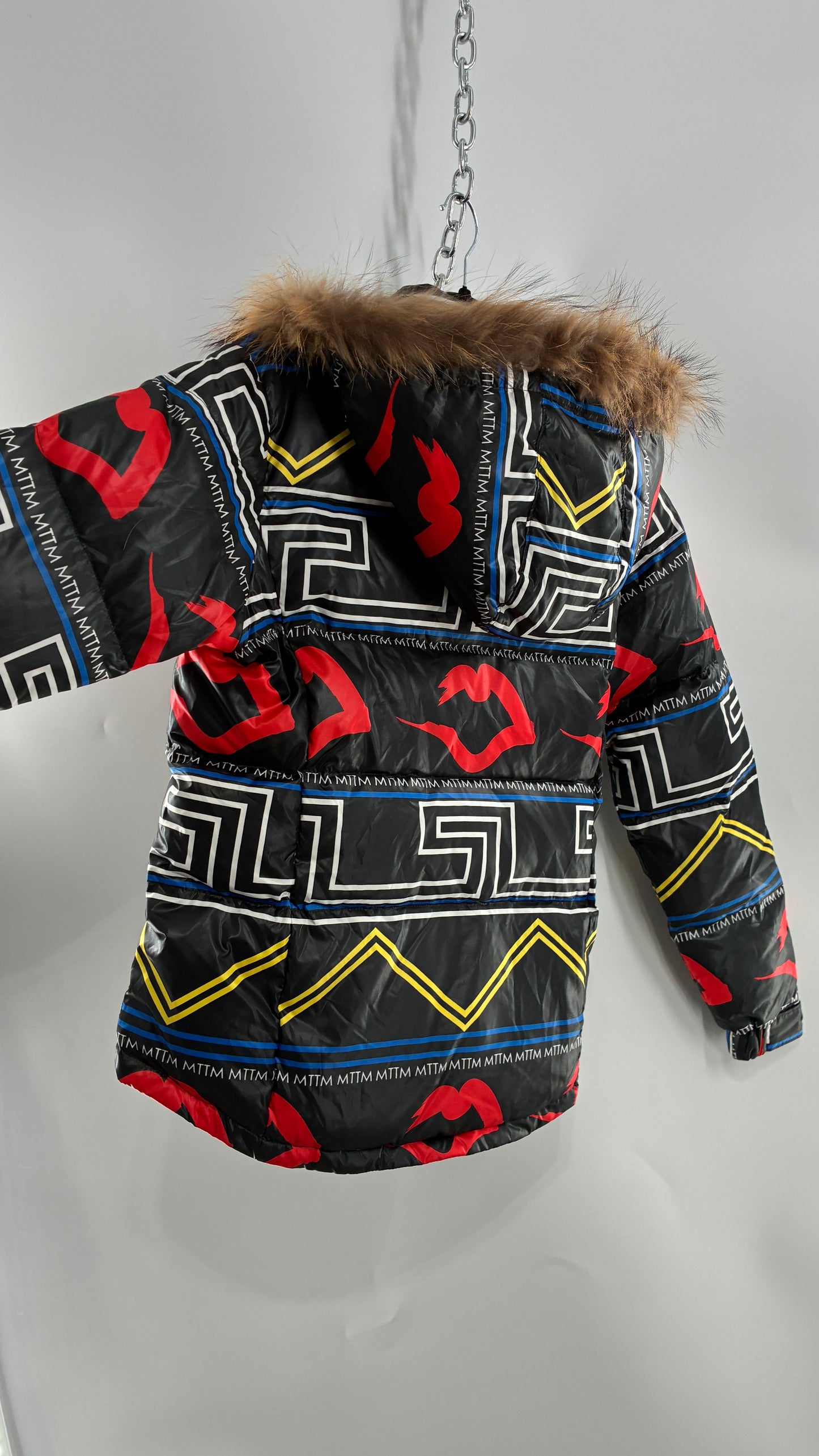 Vintage MARRIED TO THE MOB Graphic Puffer Jacket (Medium)