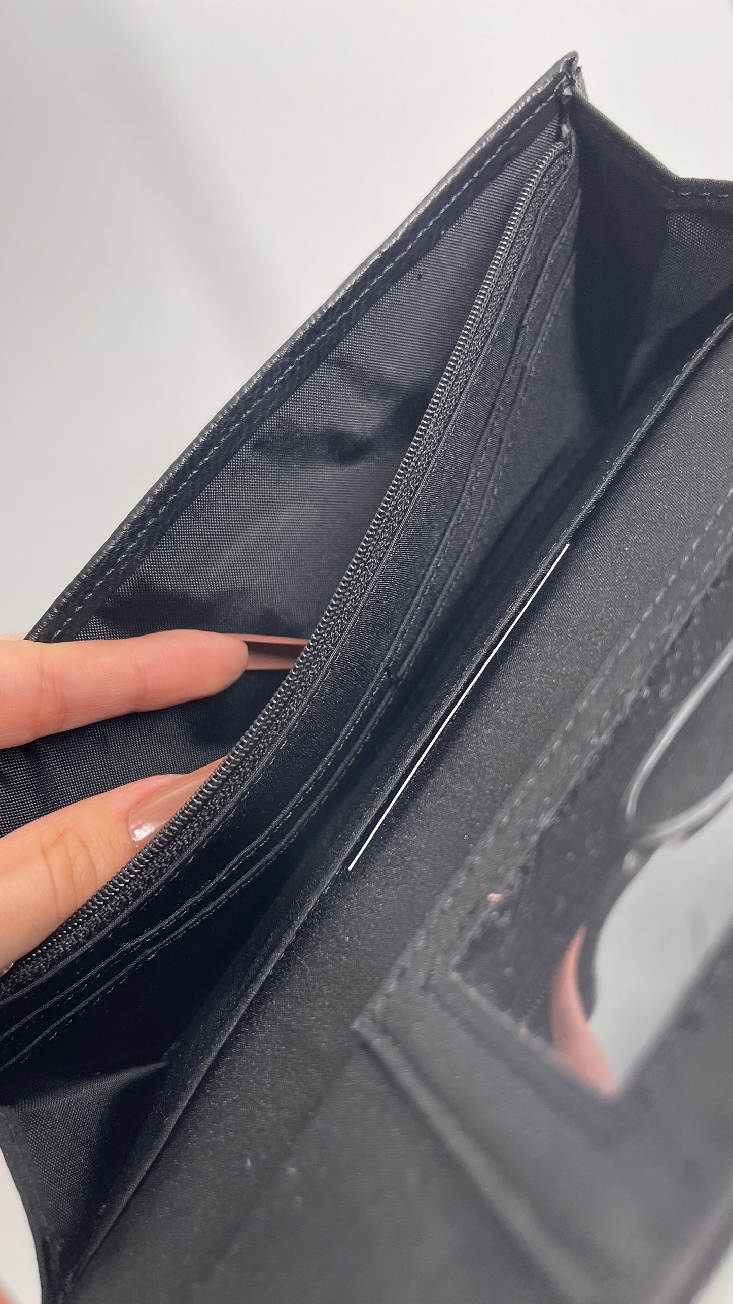 Leather Clutch Style Wristlet Wallet