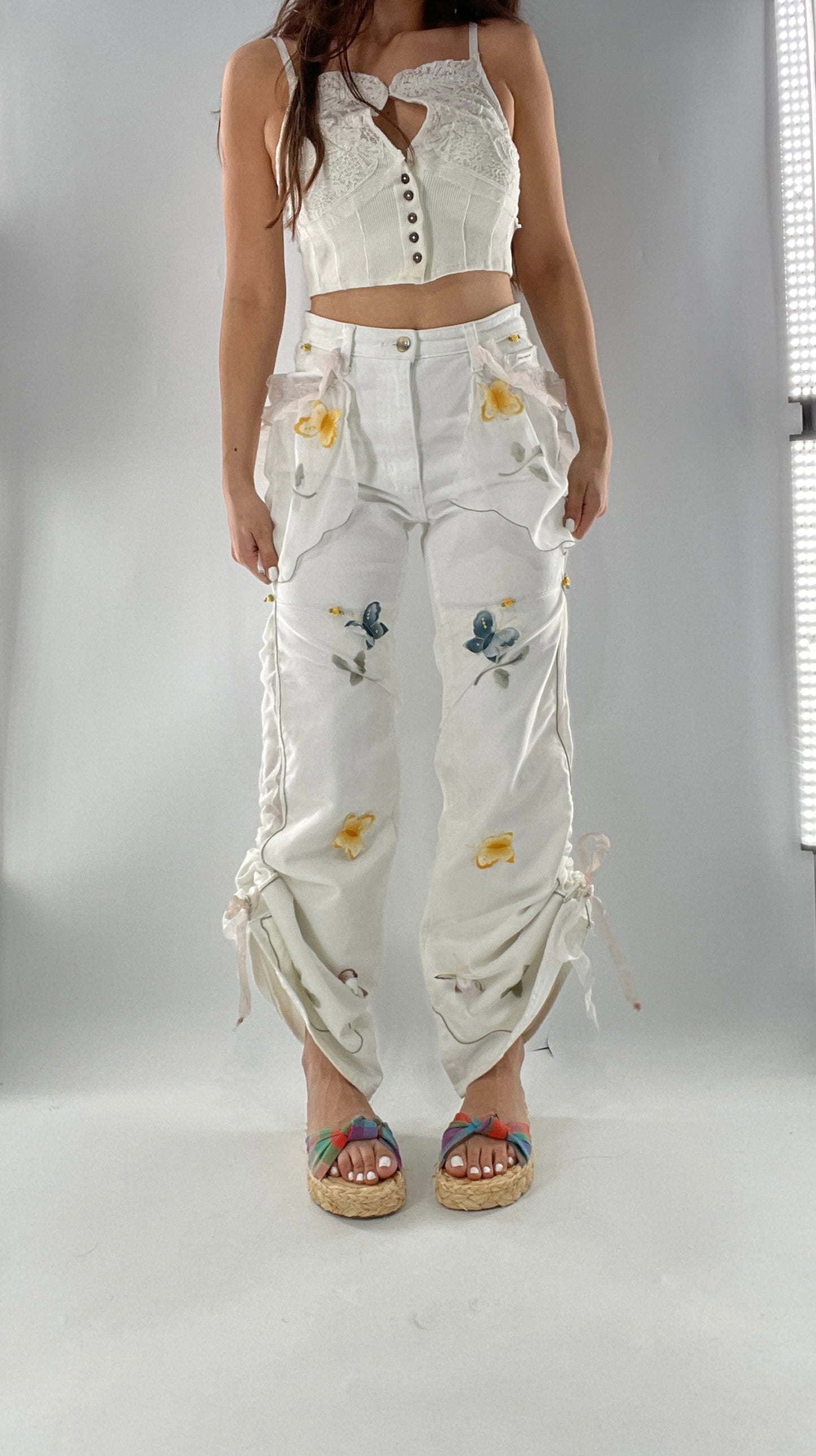 Remade Upcycled Lee White Jeans with Drawstring Adjustable Length, Lace Trim Pockets, Embroidery and Appliqué Details (27)