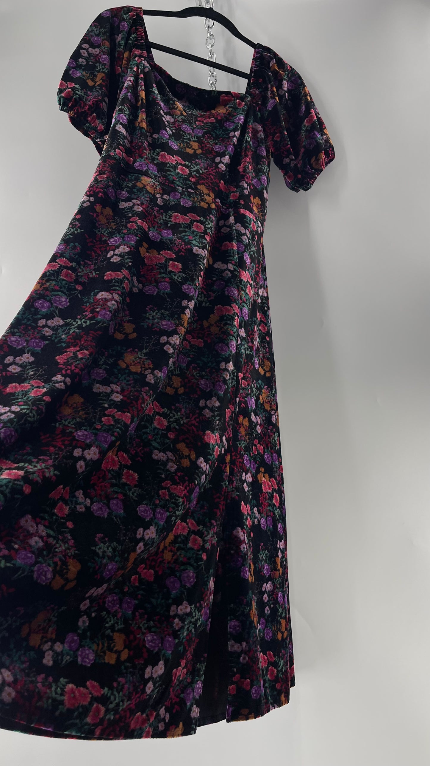LOFT Velvet Dark Floral Full Length Dress with Puff Sleeves and Smocked Back with Tags Attached (8)
