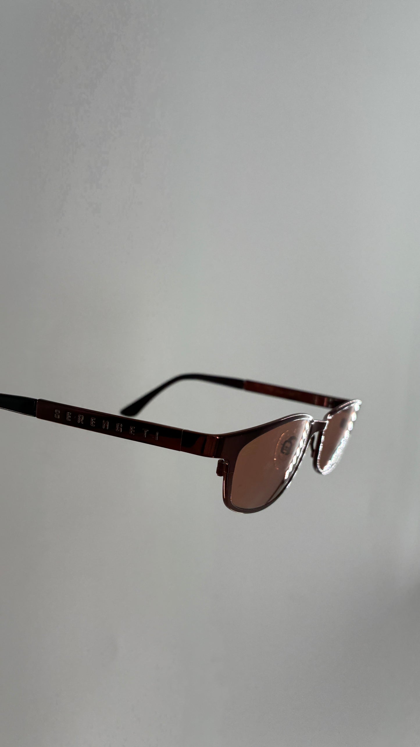 Vintage SERENGETI Polarized Sunglasses with Bronze Metal Frame