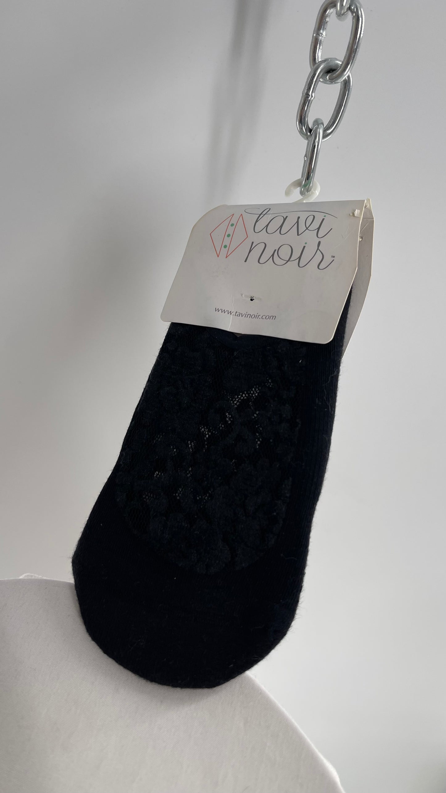 TAVINOIR Black and Lace Socks with Grip