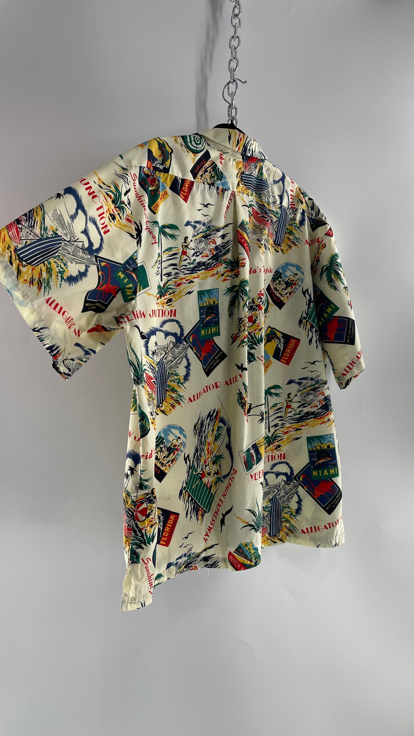 Vintage Men’s Tourist Post Card Button Up Short Sleeve (XL)